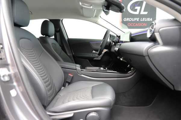 MERCEDES-BENZ A 220 4Matic 8G-DCT-image-8