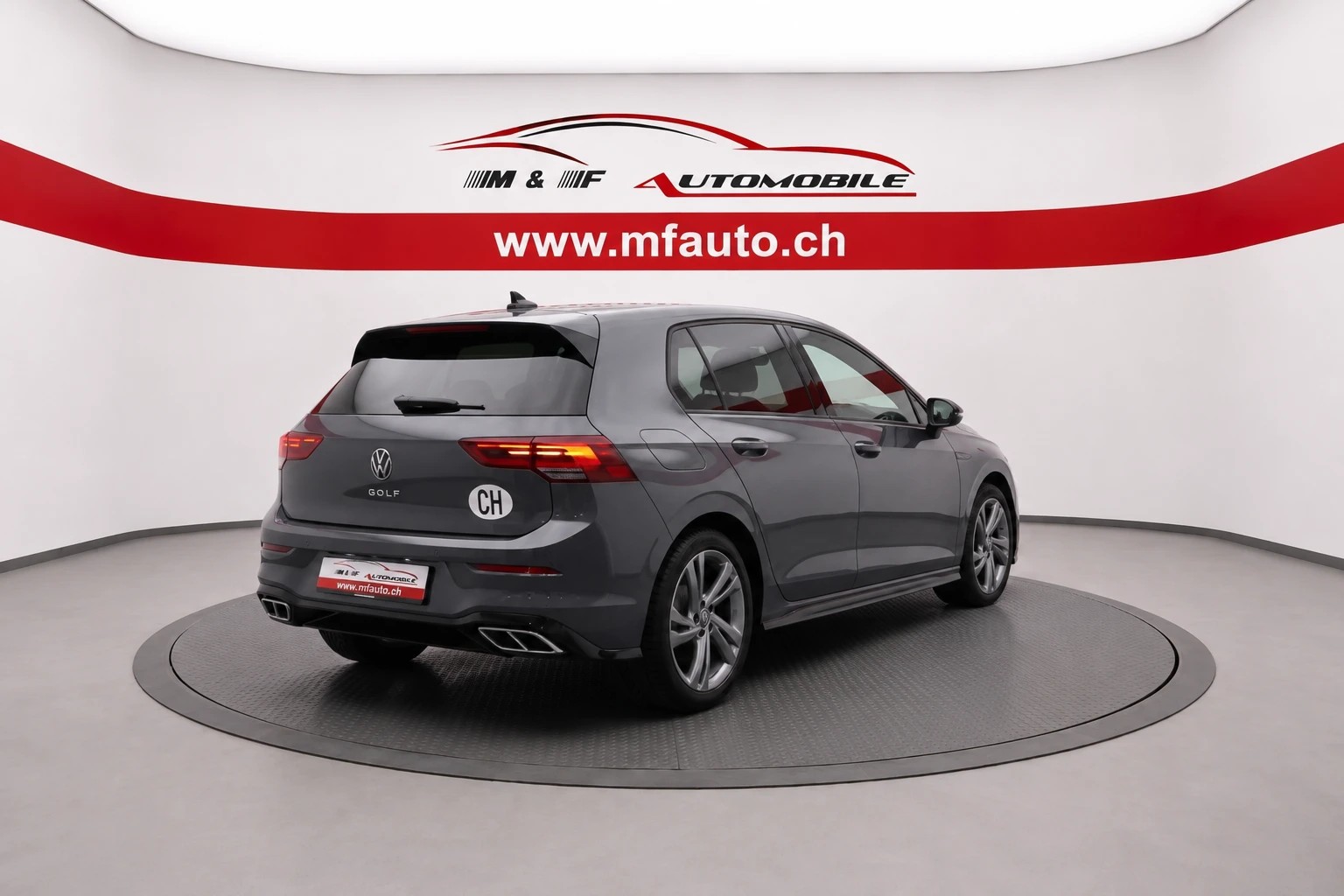 VW Golf VIII 1.5 eTSI Life DSG R-LINE CH FAHRZEUG-image-3