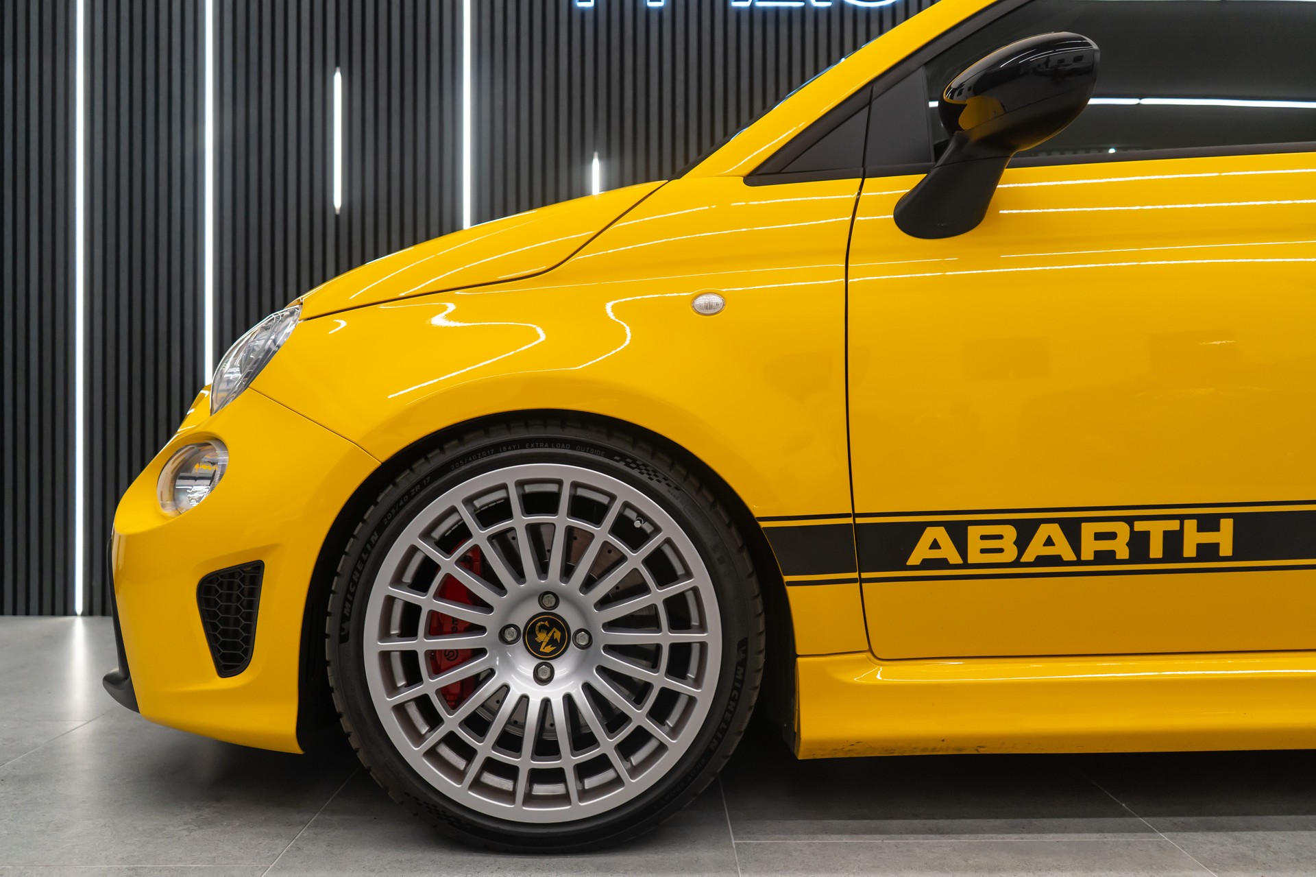 FIAT 595 1.4 16V TURBO ABARTH COMPETIZIONE / GELBER FLITZER / OHNE OPF-image-7