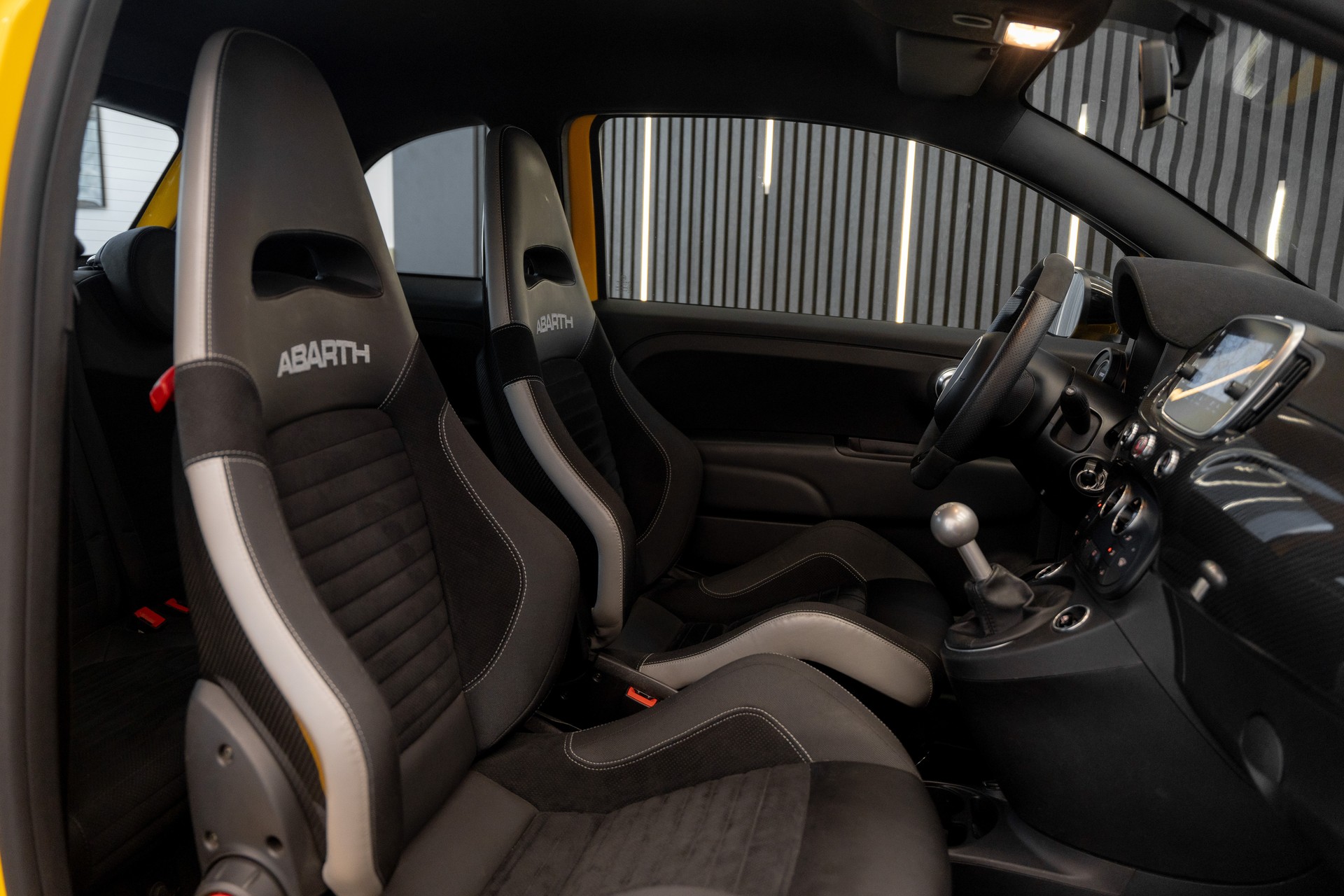 FIAT 595 1.4 16V TURBO ABARTH COMPETIZIONE / GELBER FLITZER / OHNE OPF-image-20