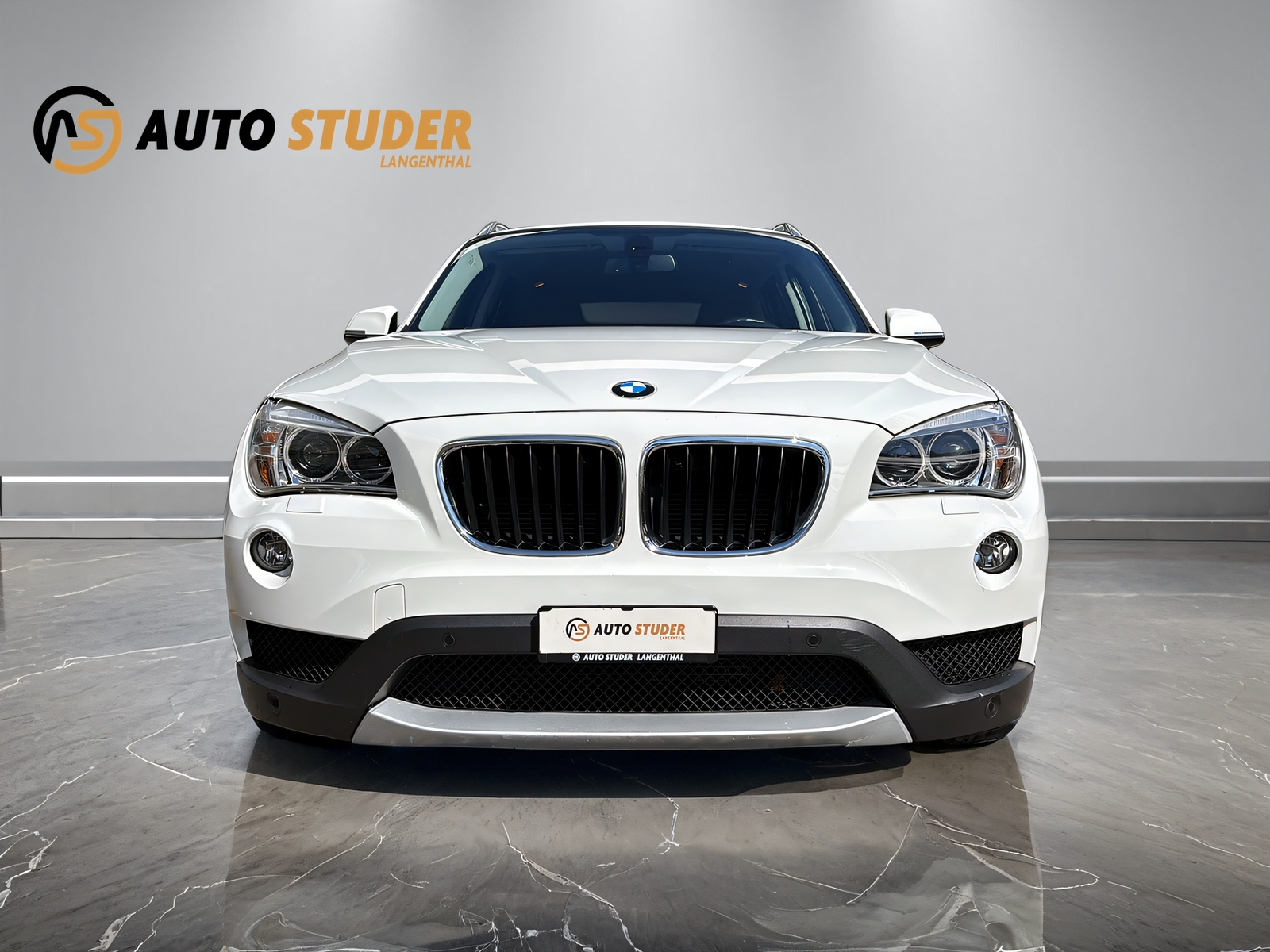 BMW X1 20d xDrive-image-14