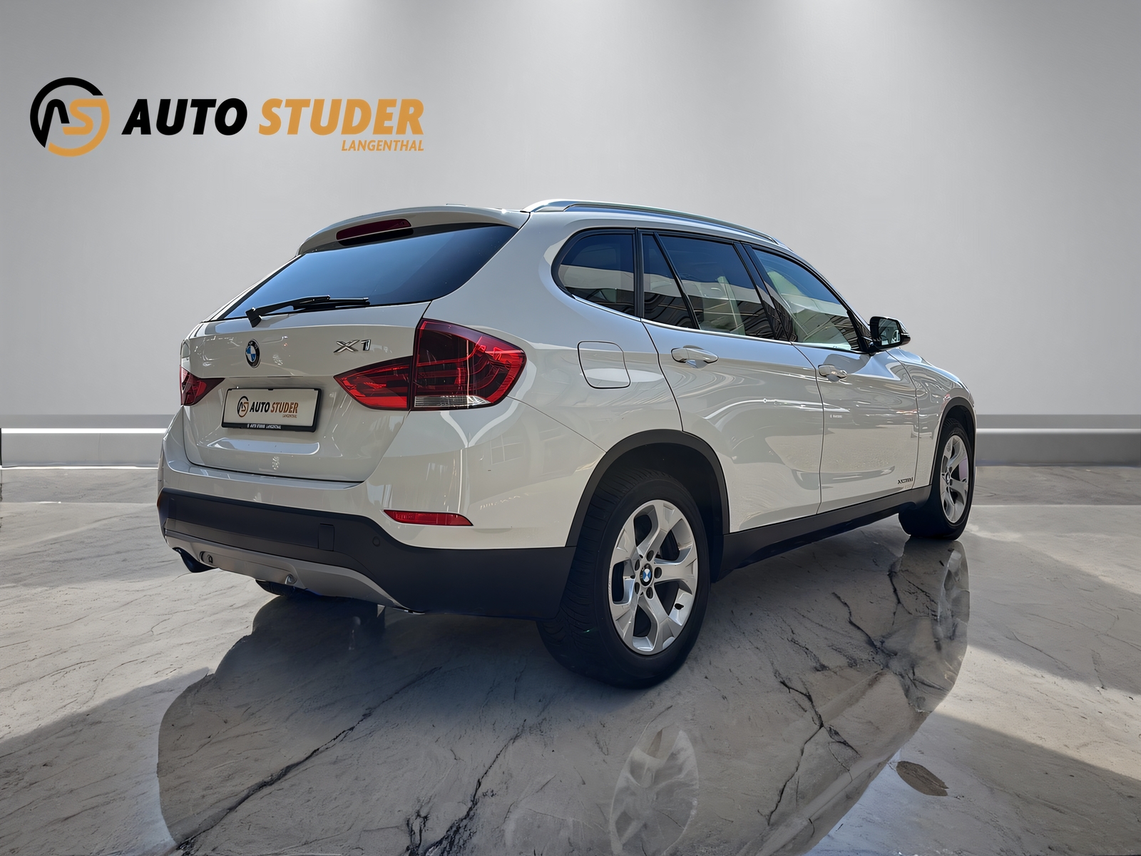 BMW X1 20d xDrive-image-11
