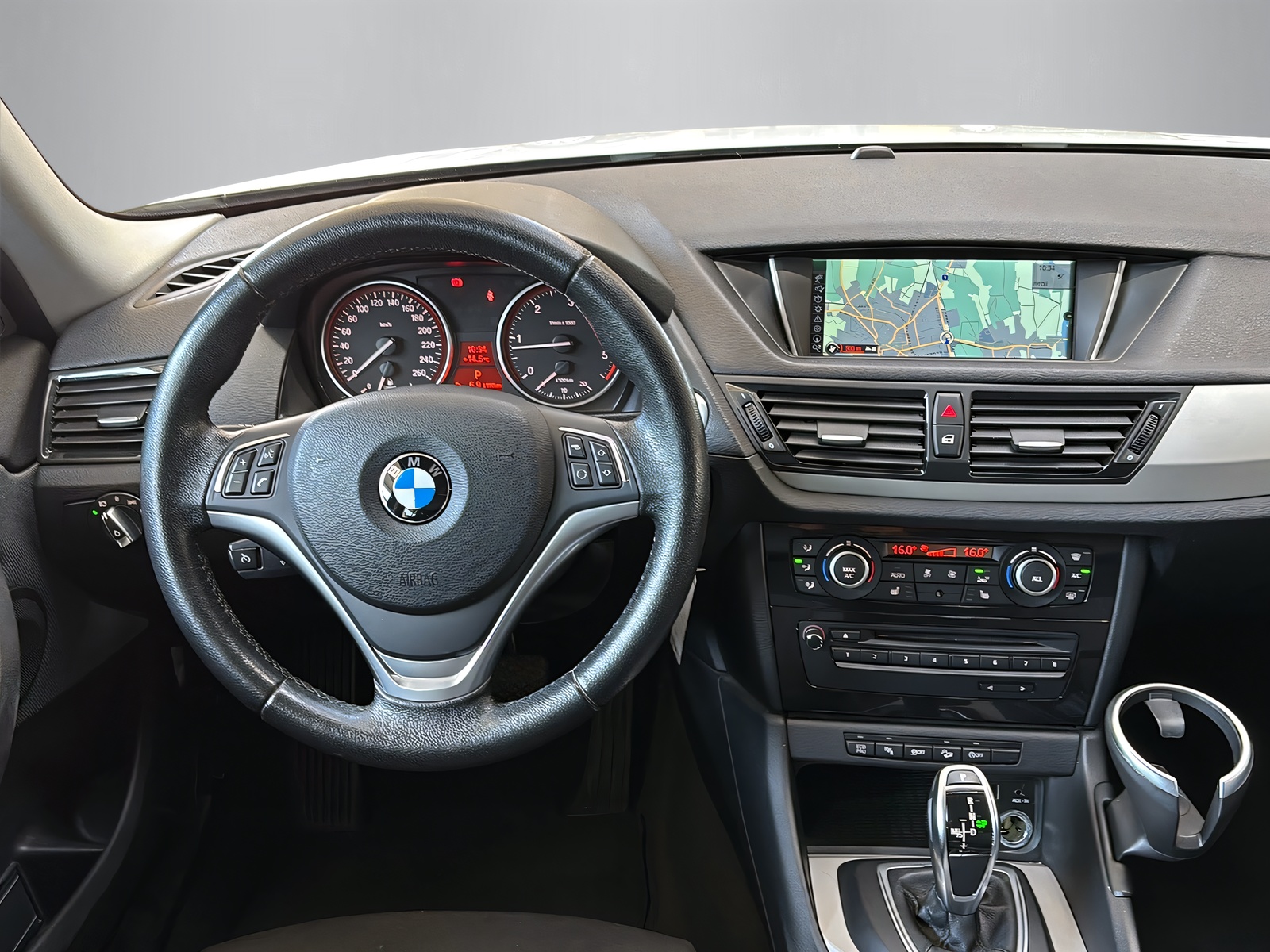 BMW X1 20d xDrive-image-4