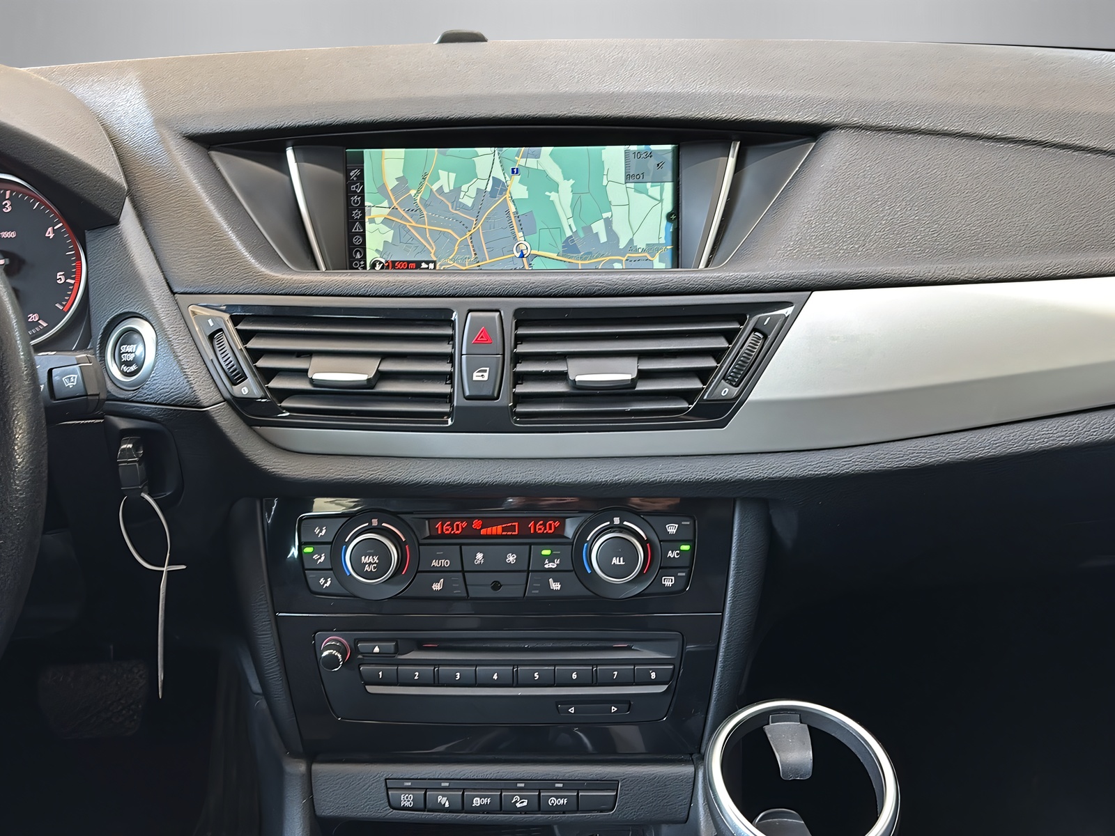 BMW X1 20d xDrive-image-5