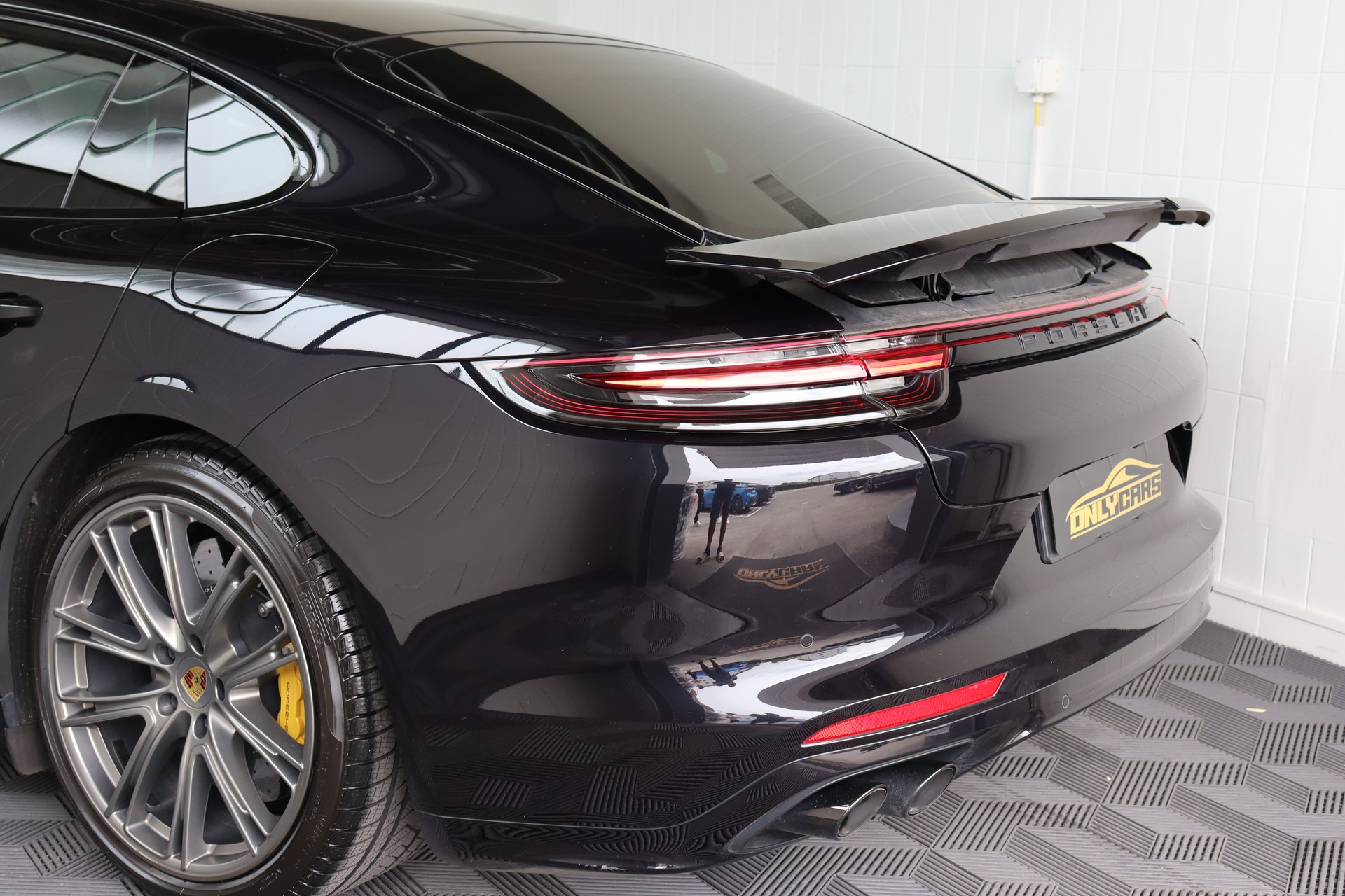 PORSCHE PANAMERA TURBO S EXECUTIVE E-HYBRID PDK * APPROVED GARATNIE BIS 10.2027 * LANGVERSION * PCCB * SPORTCHRONO * EINZIGARTIG *-image-9