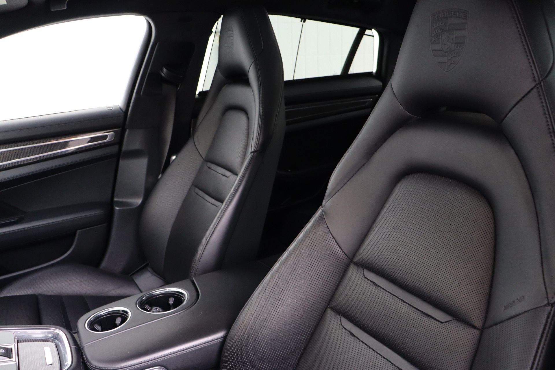 PORSCHE PANAMERA TURBO S EXECUTIVE E-HYBRID PDK * APPROVED GARATNIE BIS 10.2027 * LANGVERSION * PCCB * SPORTCHRONO * EINZIGARTIG *-image-13