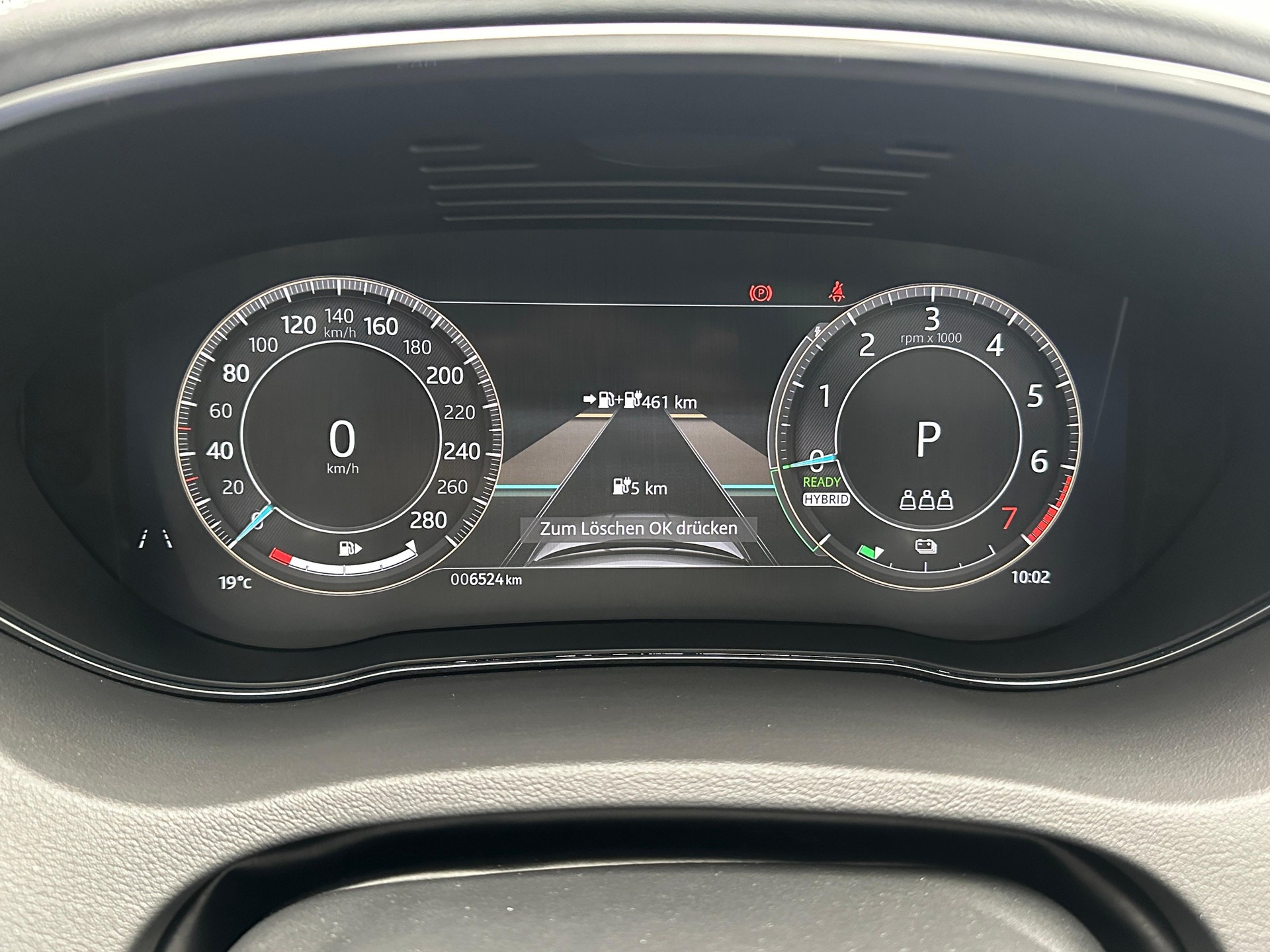 JAGUAR E-Pace 1.5 T 300e R-Dynamic SE AWD-image-6