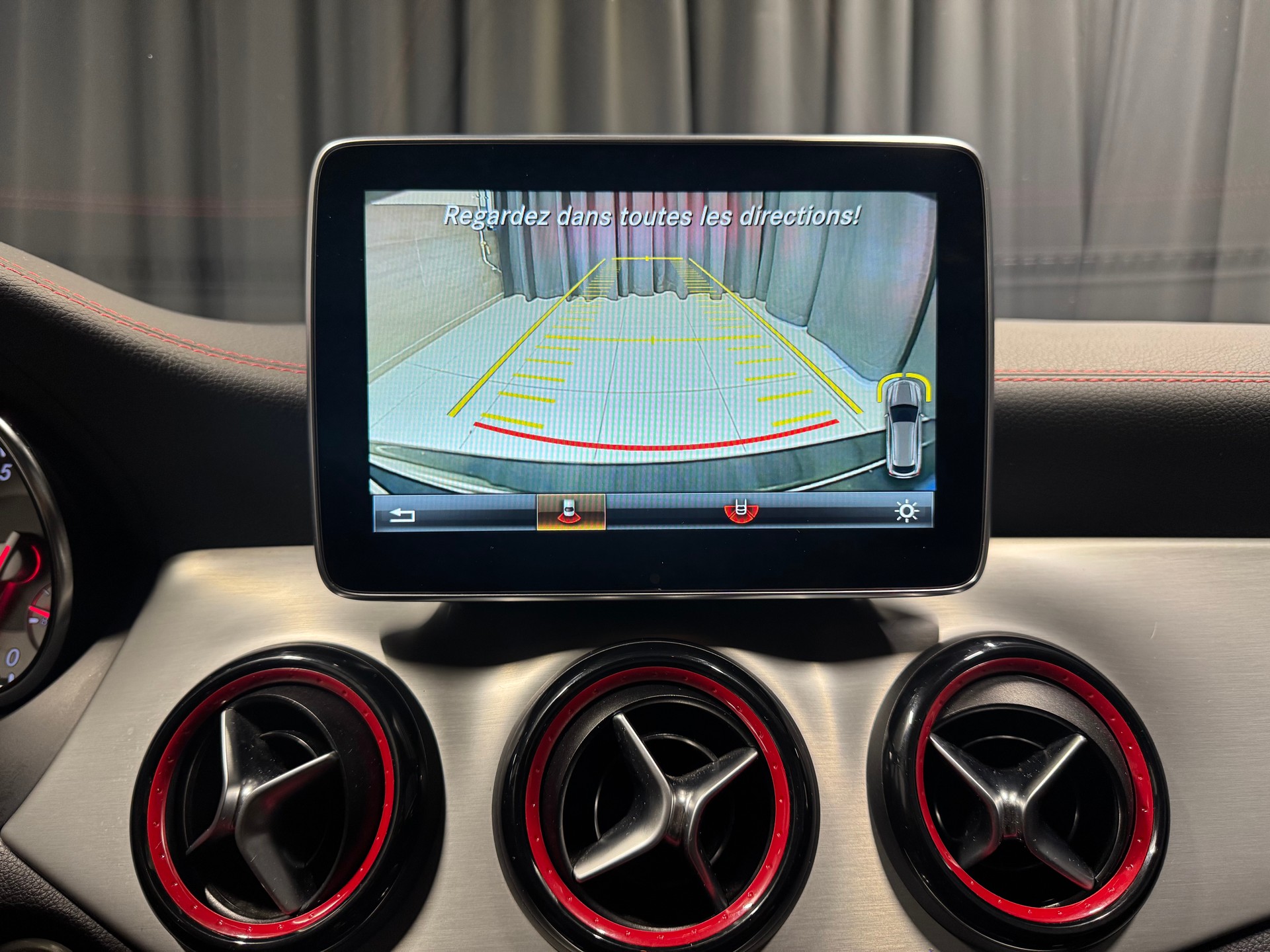 MERCEDES-BENZ CLA Shooting Brake 250 Sport 4Matic 7G-DCT(44)(M)-image-15