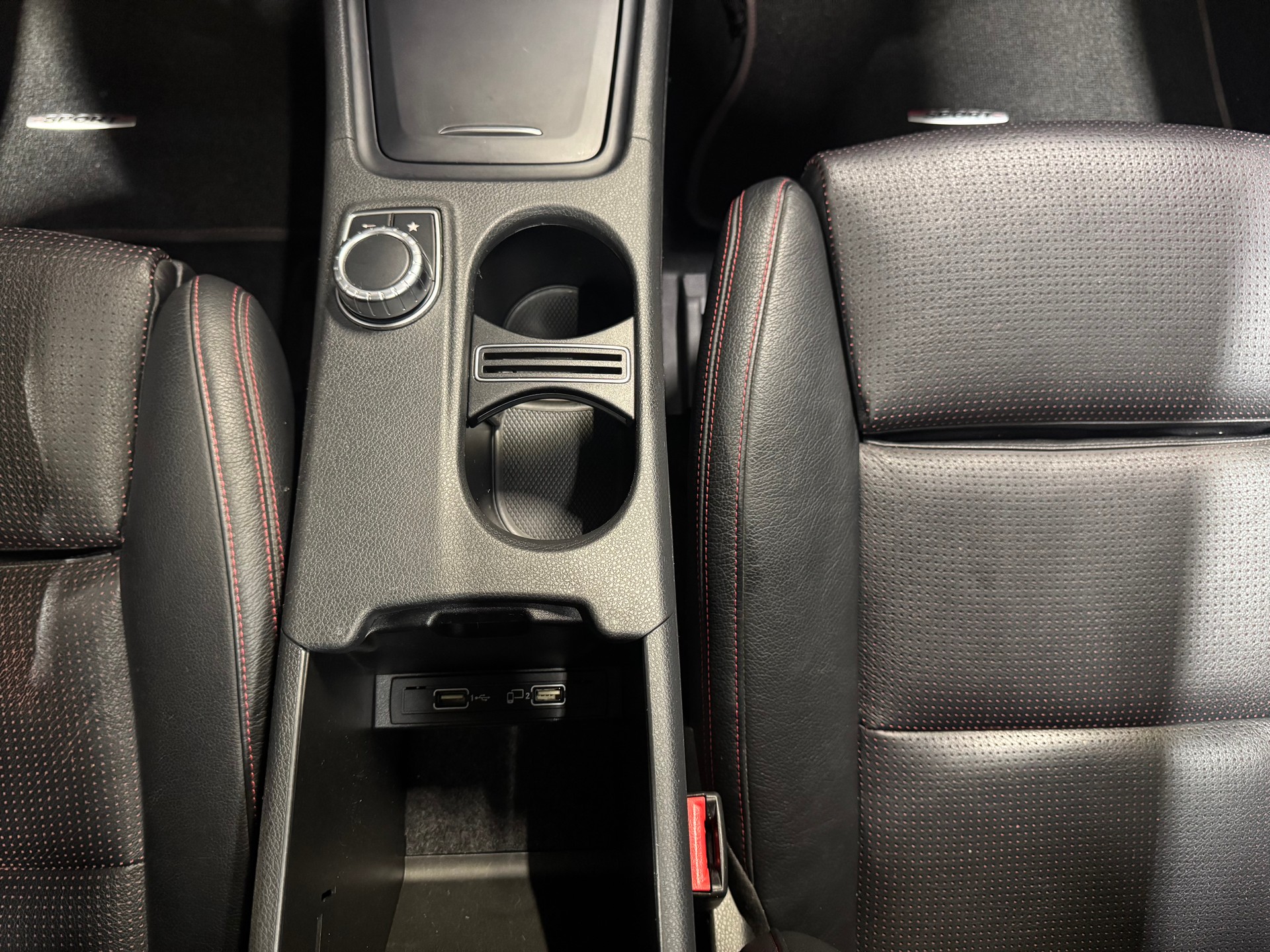 MERCEDES-BENZ CLA Shooting Brake 250 Sport 4Matic 7G-DCT(44)(M)-image-17