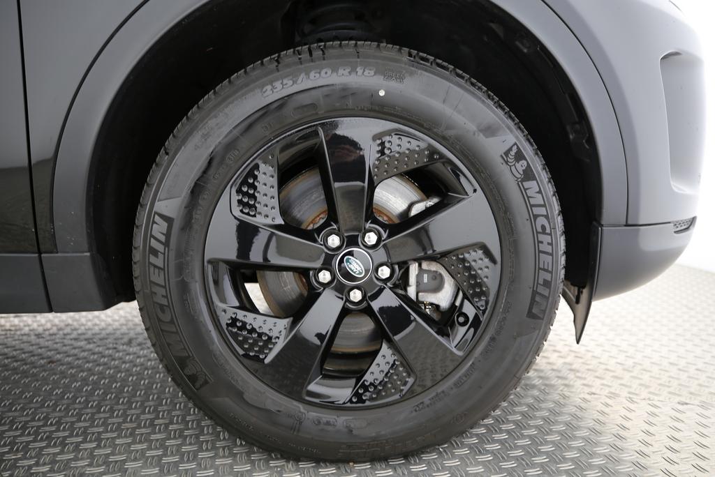 LAND ROVER Discovery Sport 2.0 SD4 200 SE-image-12