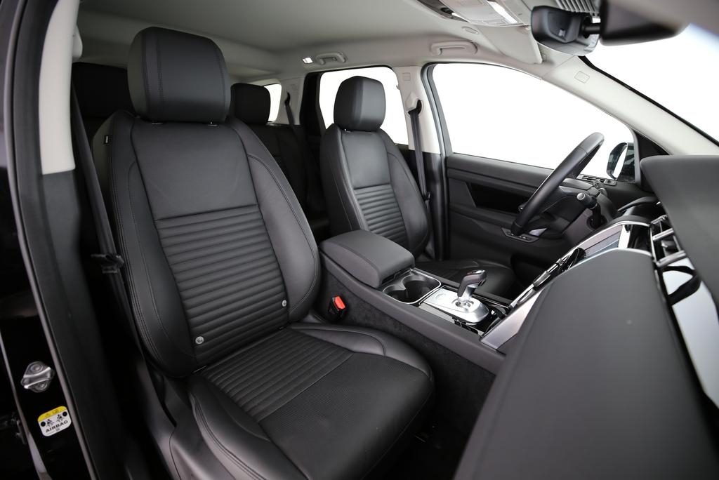 LAND ROVER Discovery Sport 2.0 SD4 200 SE-image-9