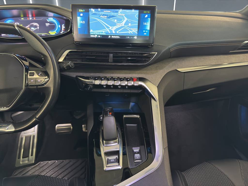 PEUGEOT 3008 225e Hybrid2 GT EAT8-image-6