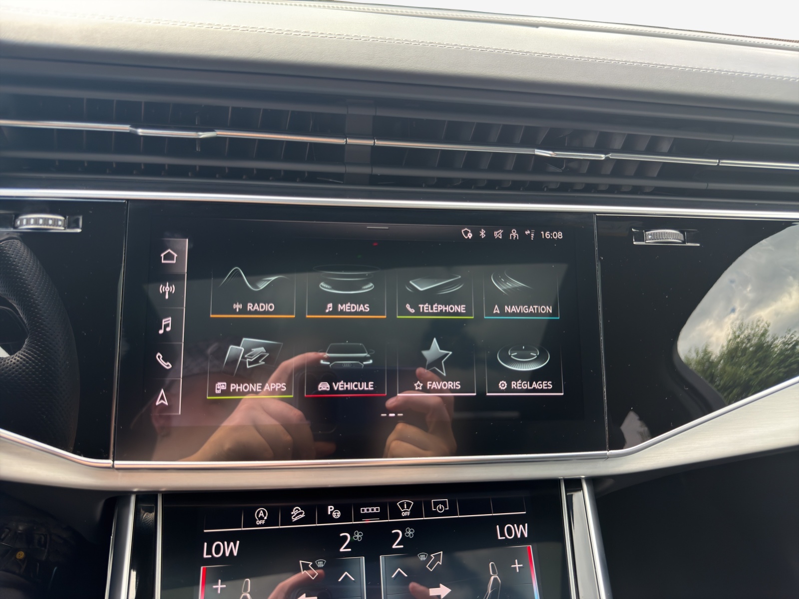 AUDI SQ7 TFSI quattro tiptronic-image-10