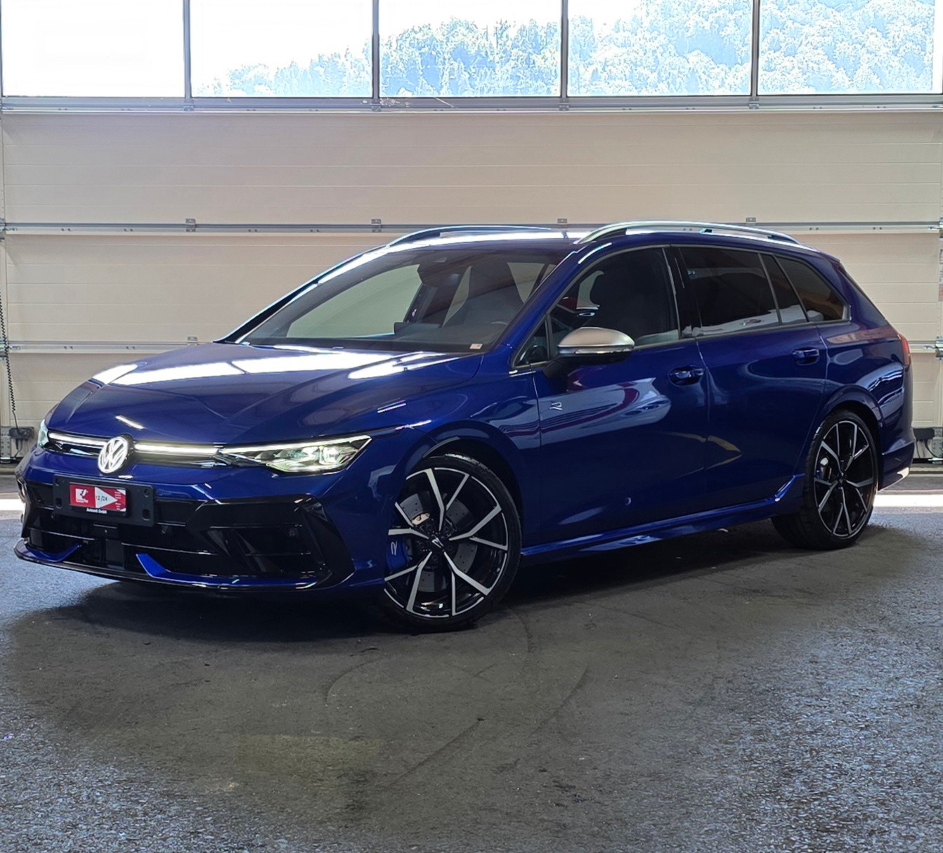 VW Golf Variant 2.0 TSI R Performance DSG 4 Motion *Sitz-&Lenkradheizung*ACC&LaneAssist*360°Kamera*Ambiente*CarPlay&AndroidAuto*-image-0