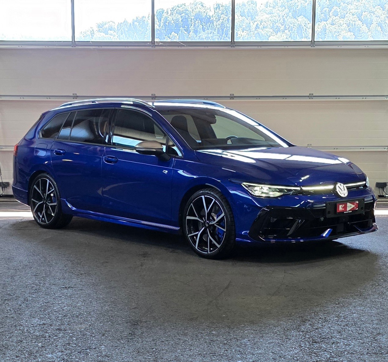 VW Golf Variant 2.0 TSI R Performance DSG 4 Motion *Sitz-&Lenkradheizung*ACC&LaneAssist*360°Kamera*Ambiente*CarPlay&AndroidAuto*-image-6