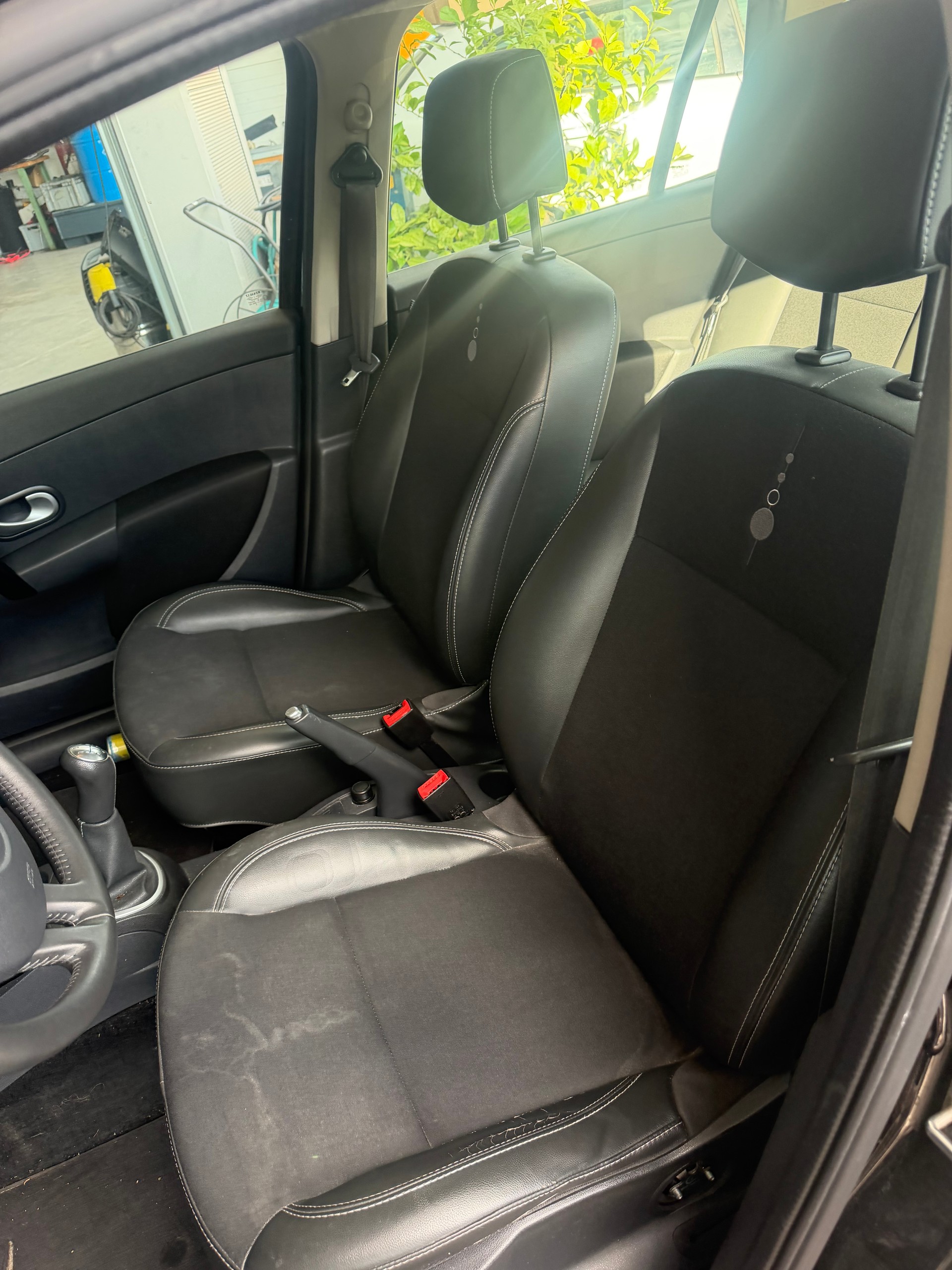 RENAULT Clio Grandtour 1.2 16V Turbo Night&Day-image-8