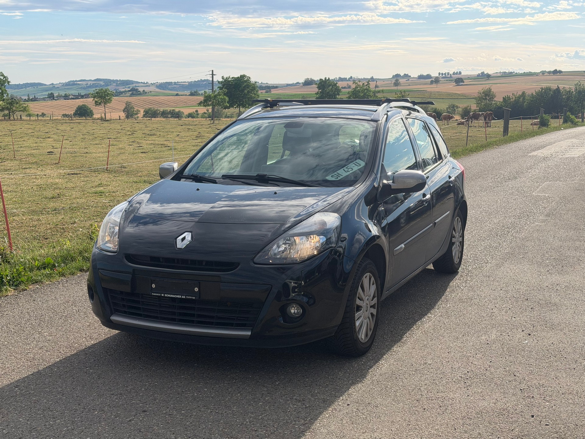 RENAULT Clio Grandtour 1.2 16V Turbo Night&Day-image-0