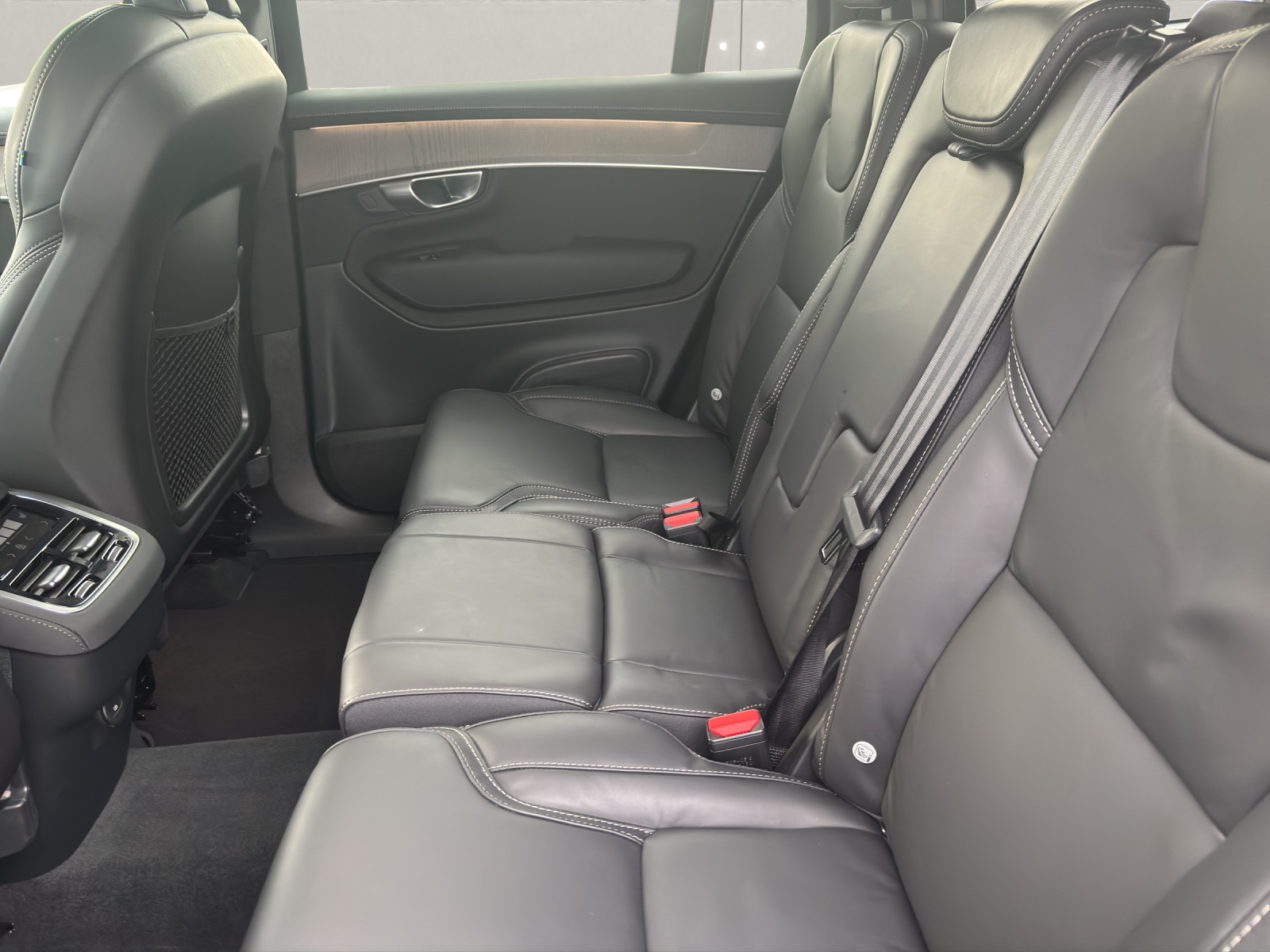 VOLVO XC90 2.0 B5 MH Plus Bright AWD-image-5