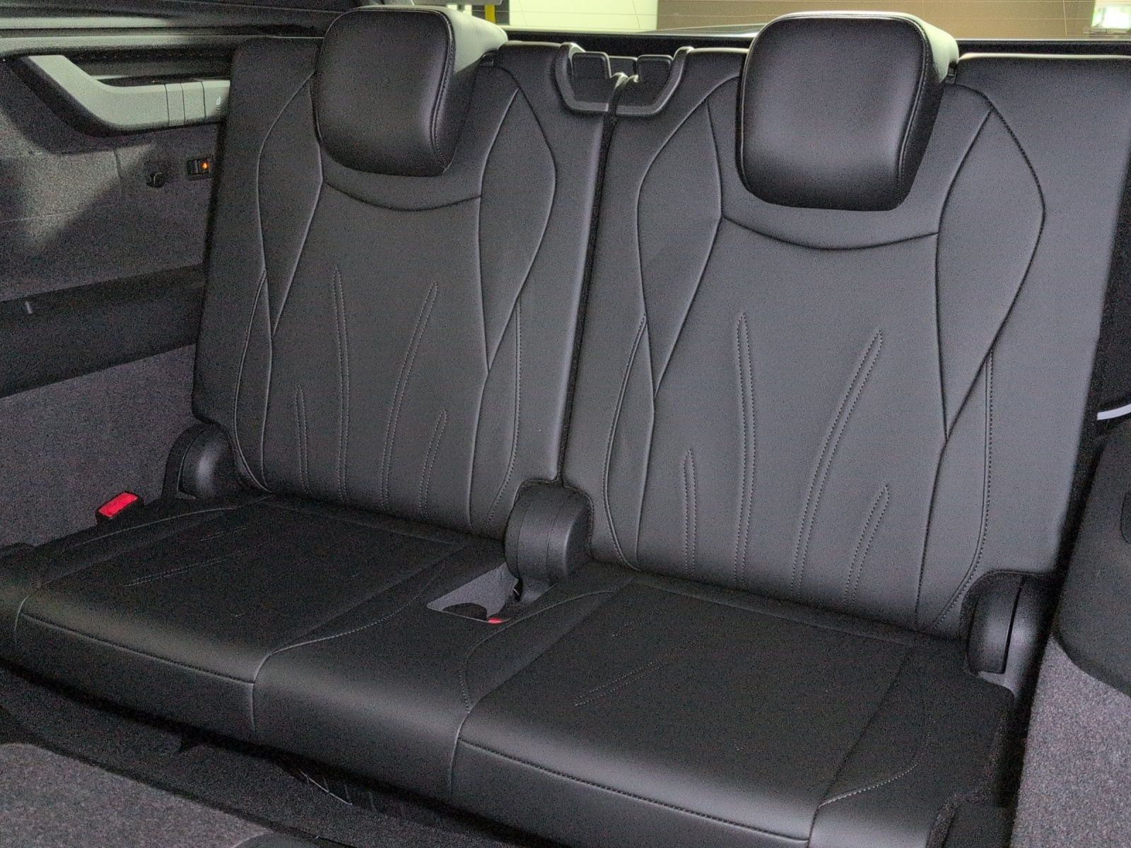 VW Tayron 2.0 TSI R-Line United DSG 4Motion-image-15