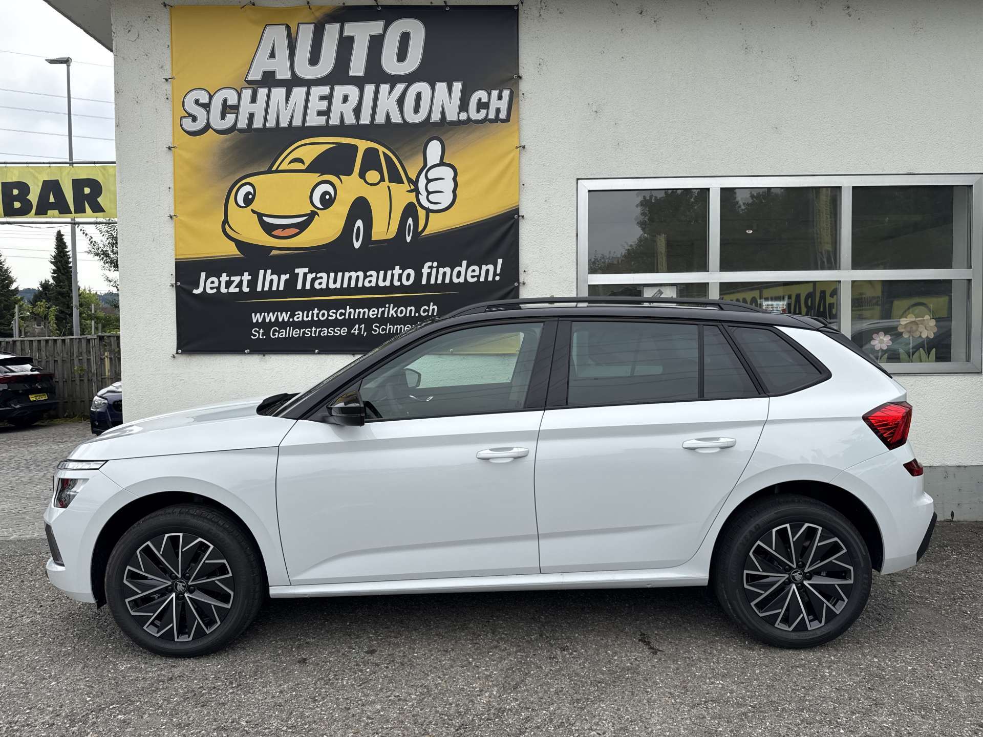 SKODA Kamiq 1.0 TSi Selection Black DSG-Automat-image-4