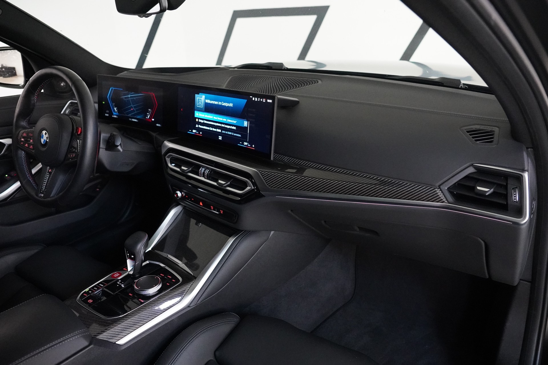 BMW M3 Touring xDrive Competition M-image-16
