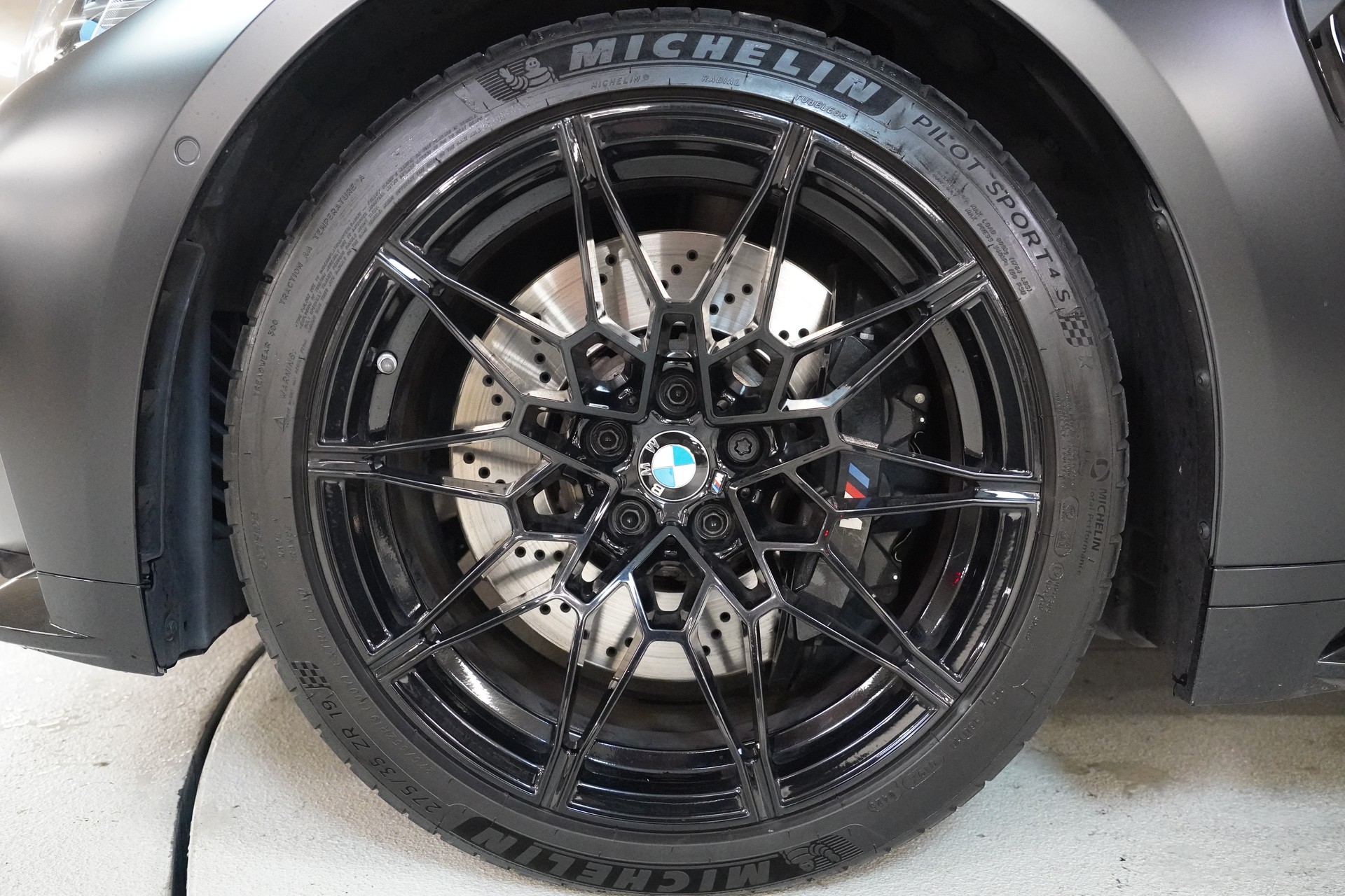 BMW M3 Touring xDrive Competition M-image-9