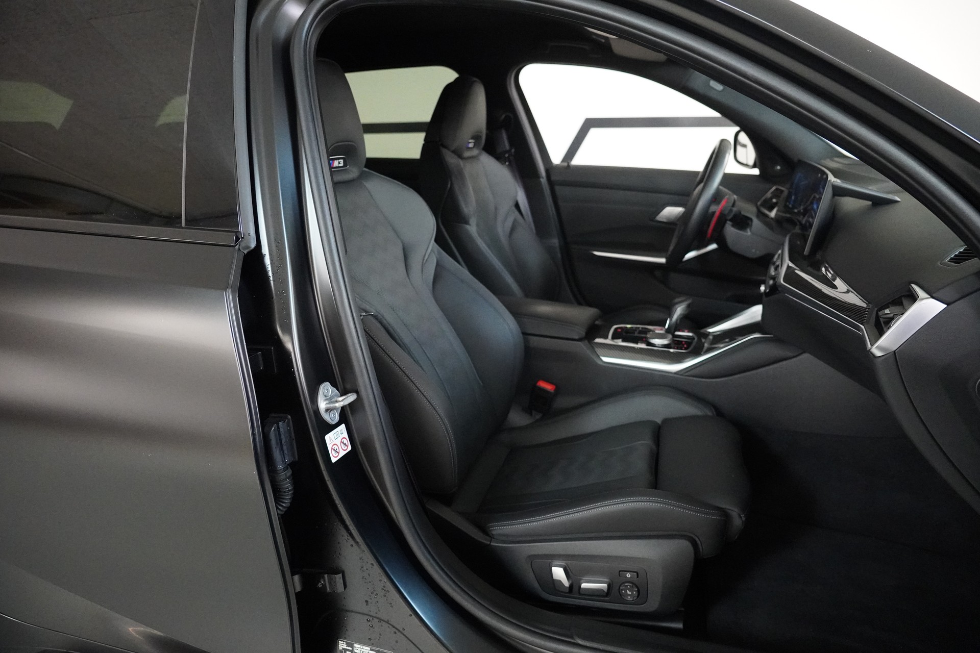 BMW M3 Touring xDrive Competition M-image-14