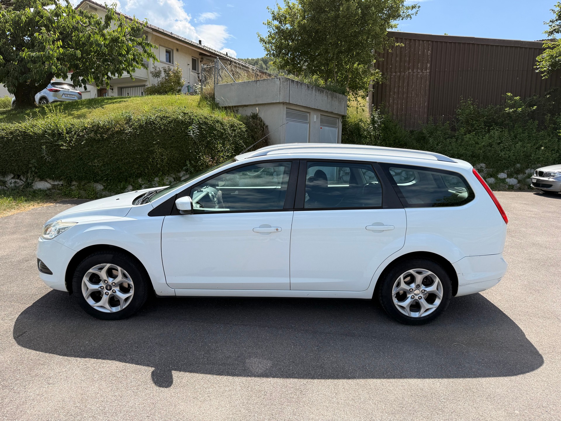FORD 1.8i-image-3