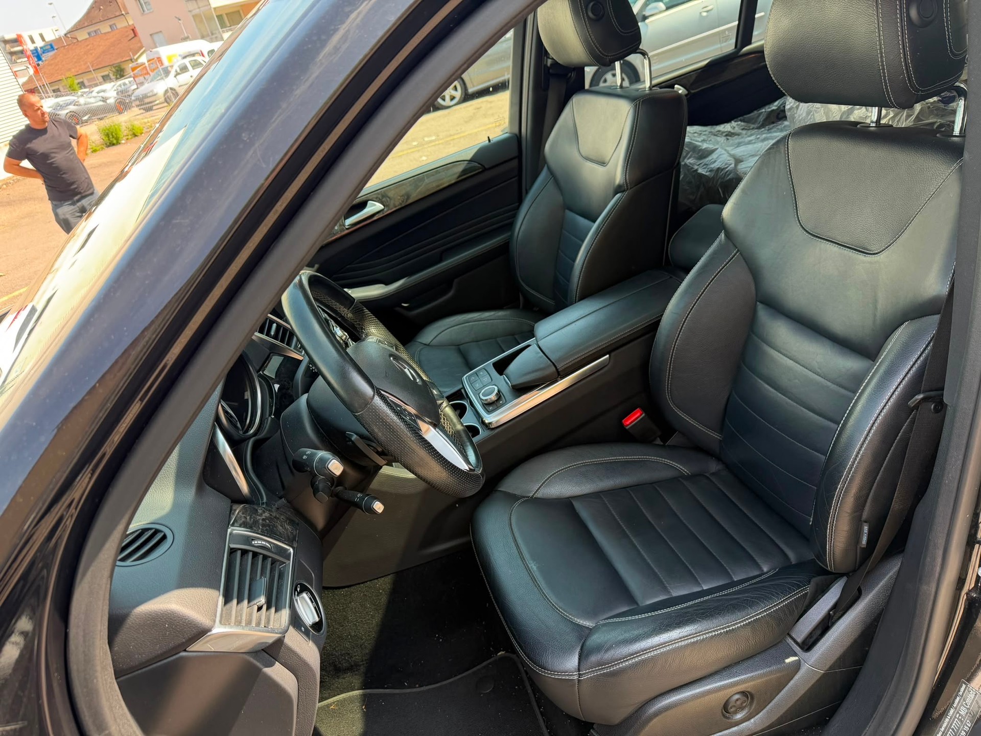 MERCEDES-BENZ ML 350 BlueTEC Edition 4Matic 7G-Tronic-image-12