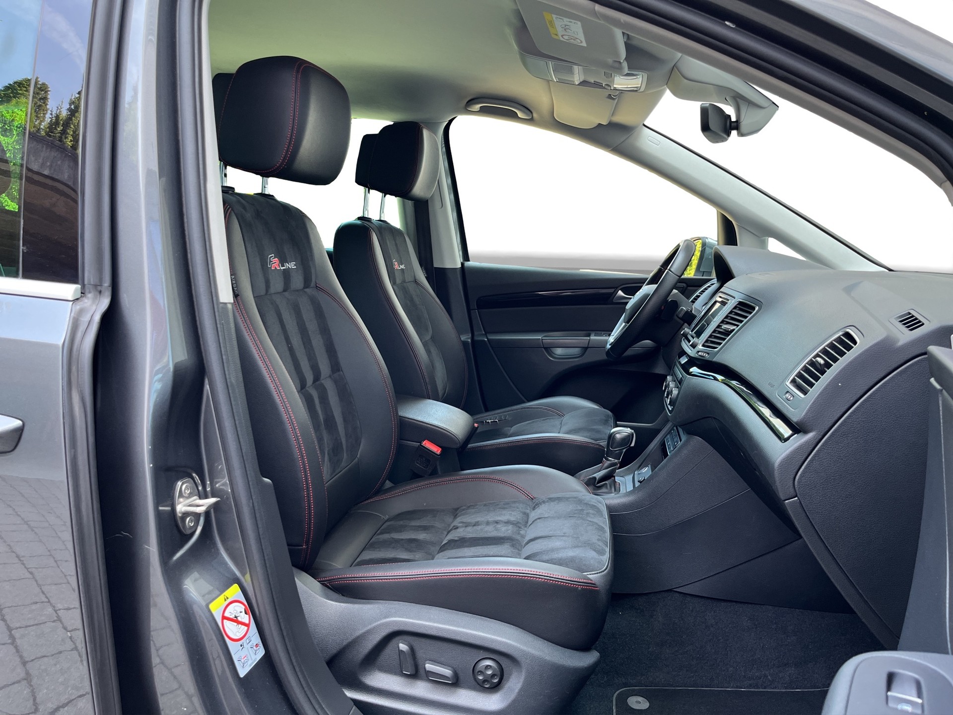 SEAT Alhambra 2.0 TDI FR Line DSG *7-Plätzer, int. Kindersitze, Anhängerkupplung*-image-12
