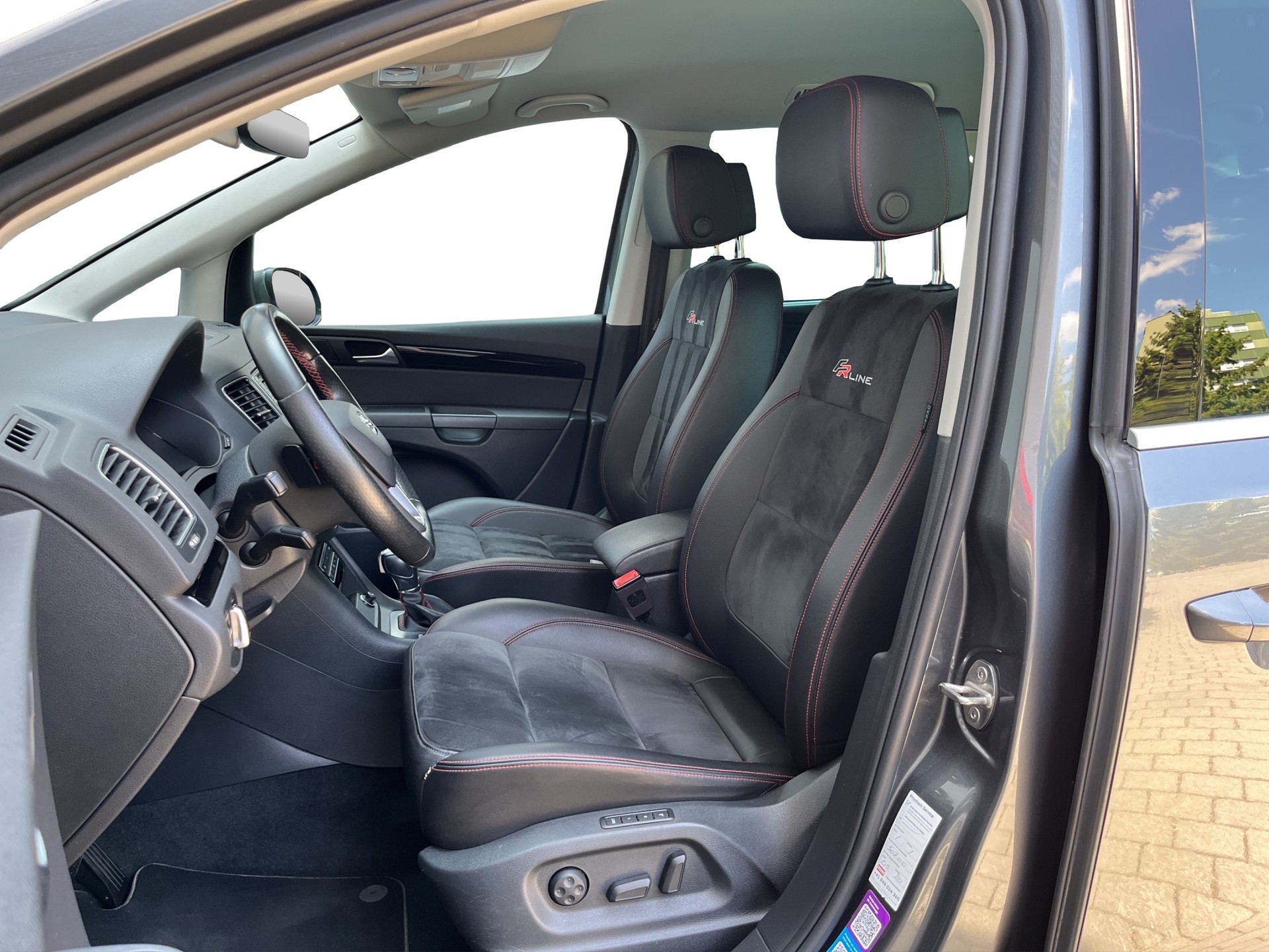 SEAT Alhambra 2.0 TDI FR Line DSG *7-Plätzer, int. Kindersitze, Anhängerkupplung*-image-7
