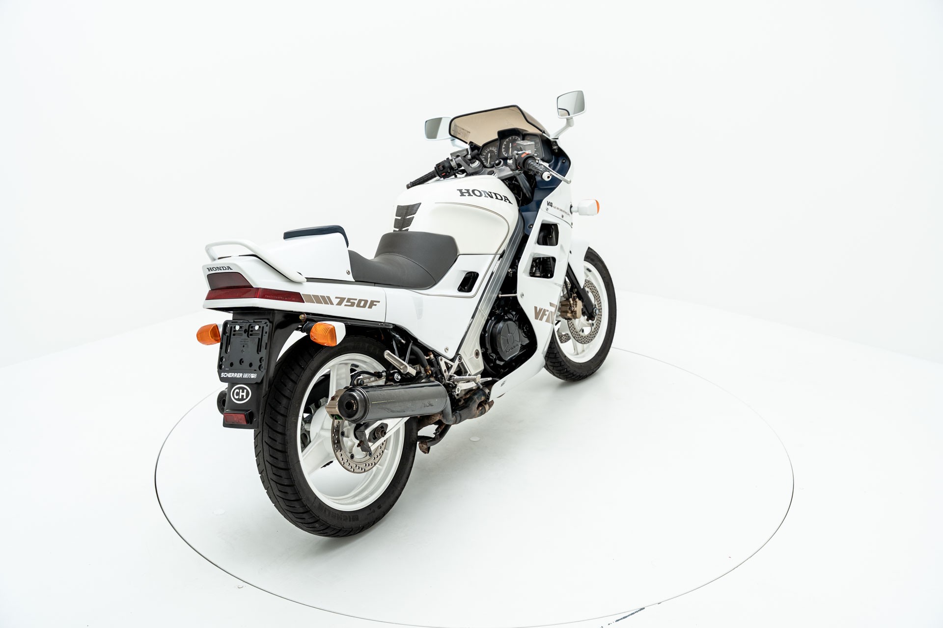HONDA VFR 750 F G/H-showroom-element-3