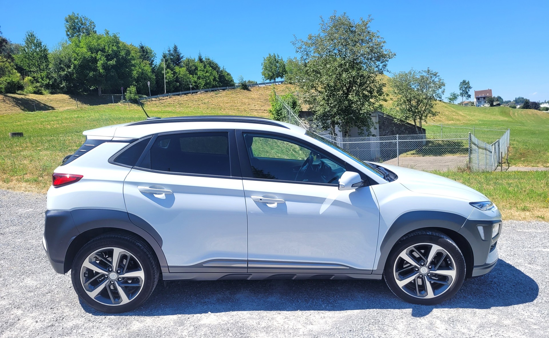 HYUNDAI 1.6 T-GDi Launch Plus 4WD-image-2