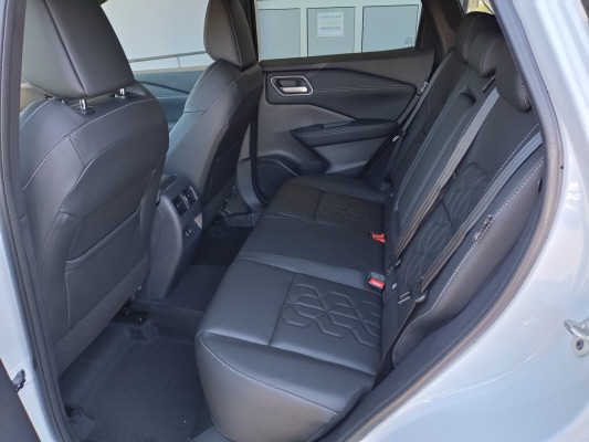 NISSAN Qashqai 1.5 VC ePower Tekna-image-5
