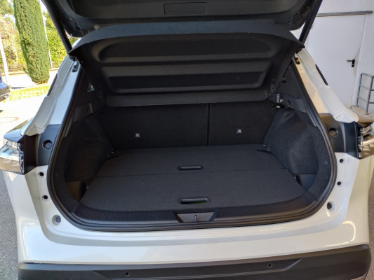NISSAN Qashqai 1.5 VC ePower Tekna-image-4