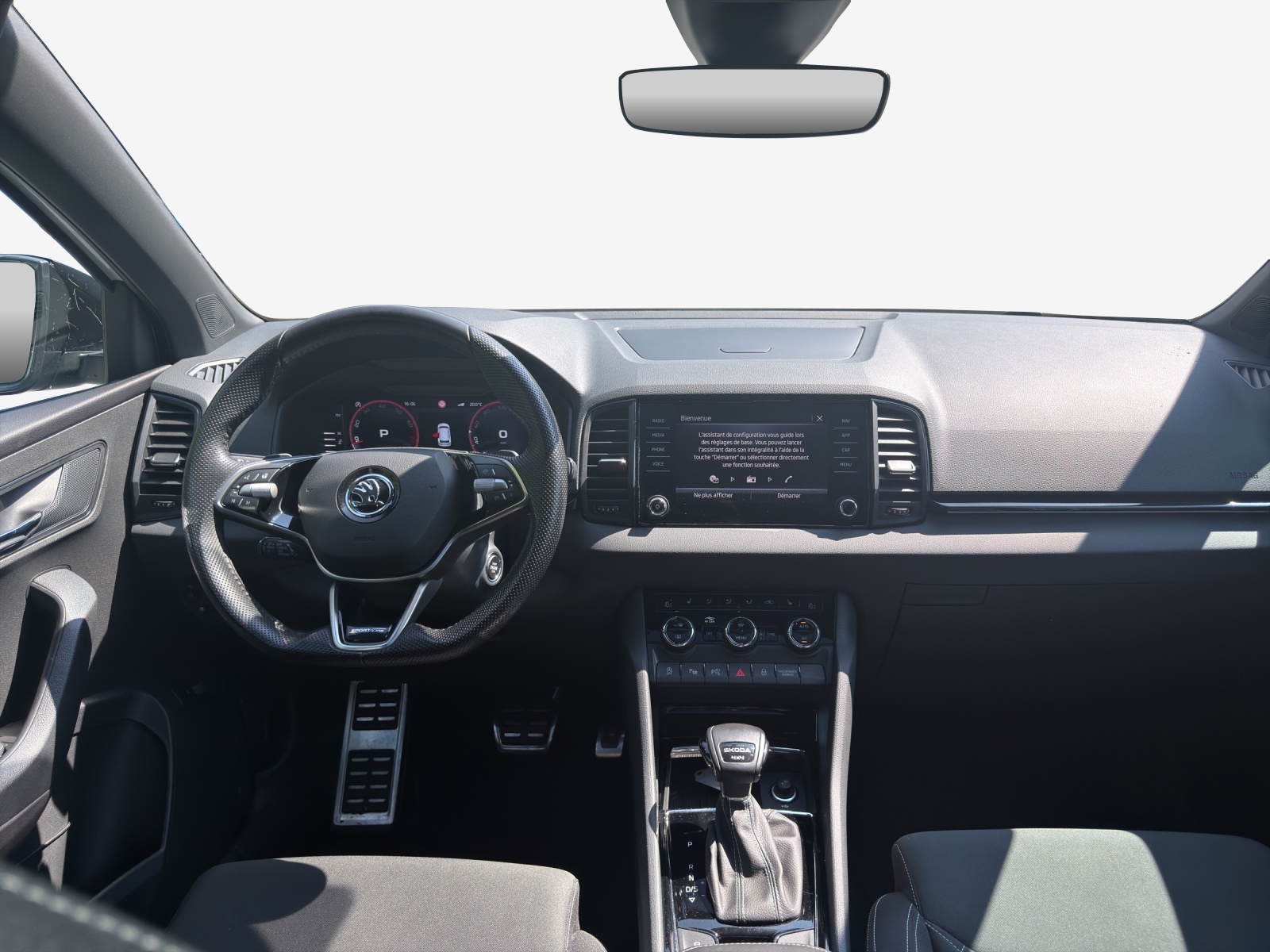 SKODA Karoq 2.0 TSI SportLine 4x4 DSG-image-8