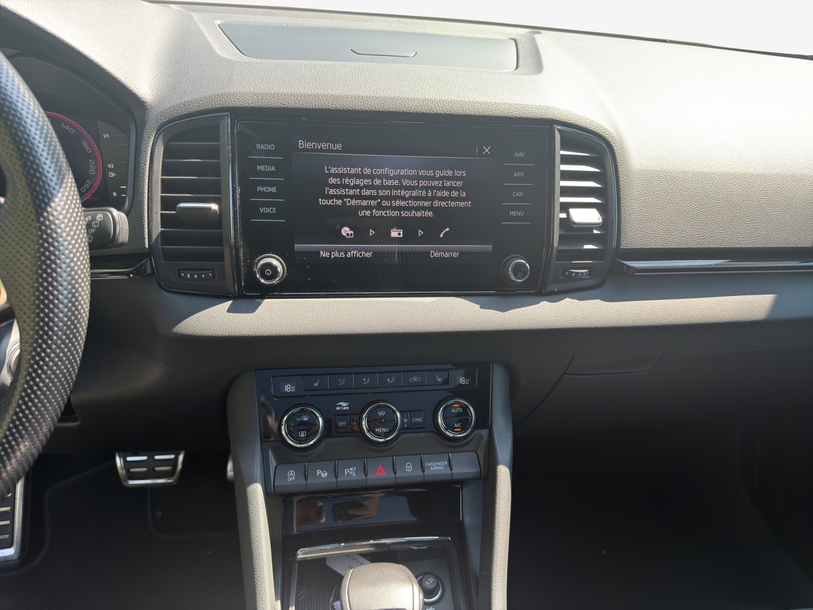 SKODA Karoq 2.0 TSI SportLine 4x4 DSG-image-10