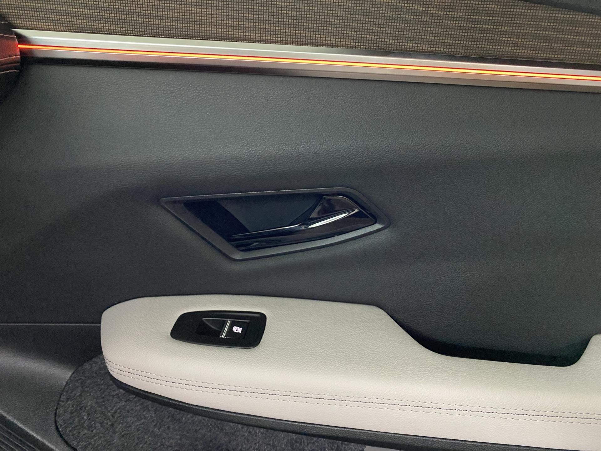 RENAULT Mégane E-TECH EV60 Iconic-image-22
