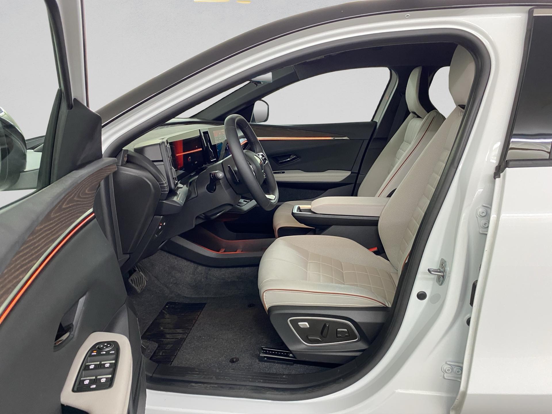 RENAULT Mégane E-TECH EV60 Iconic-image-6