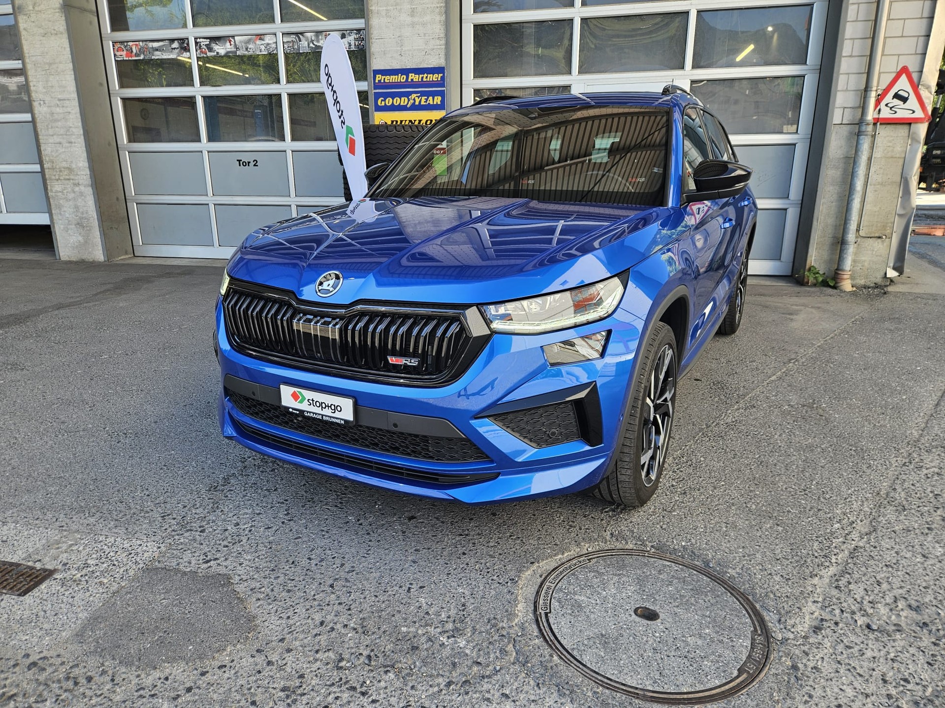 SKODA Kodiaq 2.0 TSI 4x4 RS-image-3