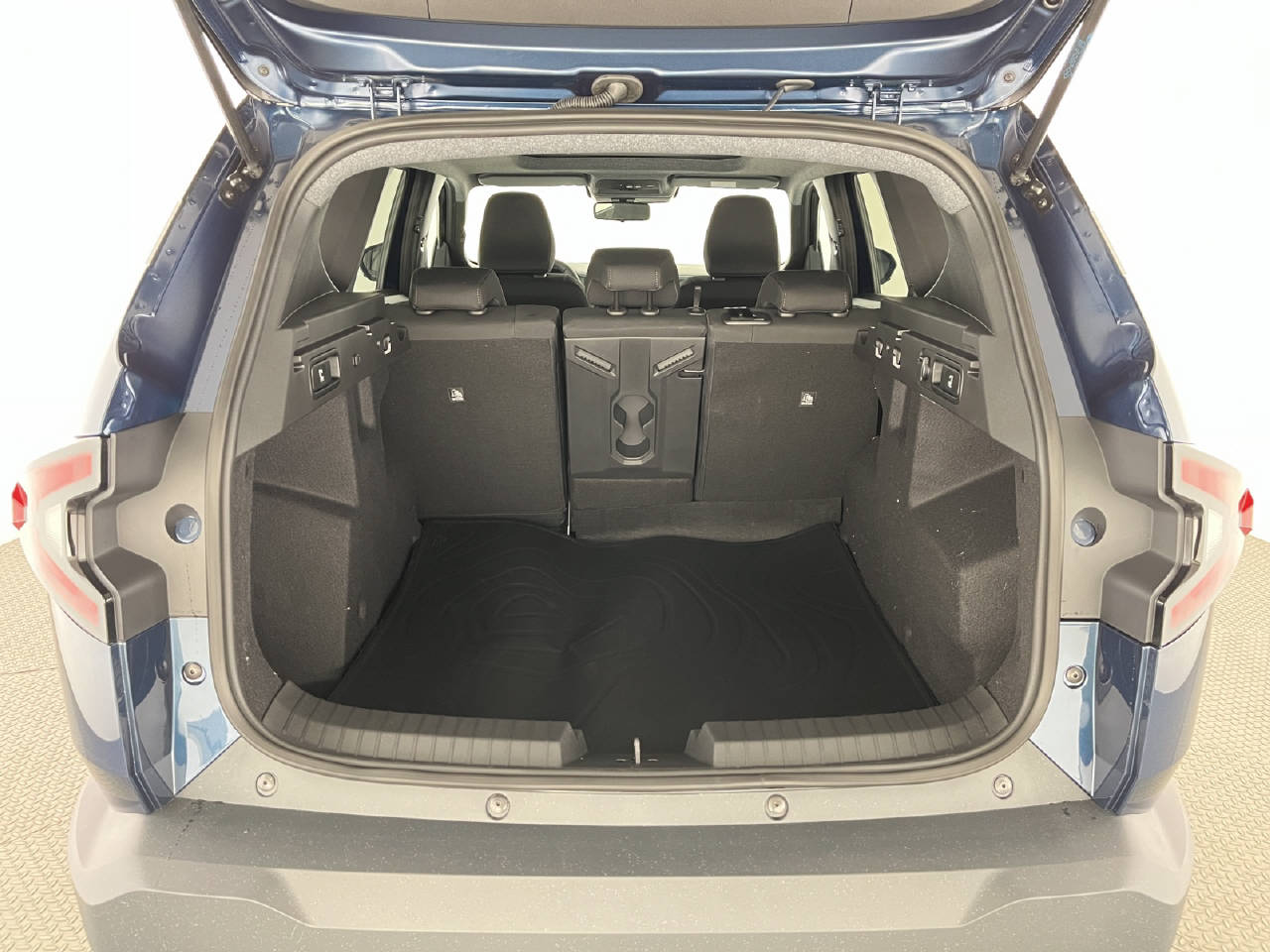 DACIA Bigster 1.2 Hybrid Extreme 4WD-image-17