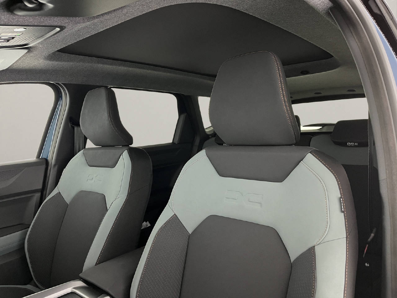 DACIA Bigster 1.2 Hybrid Extreme 4WD-image-14