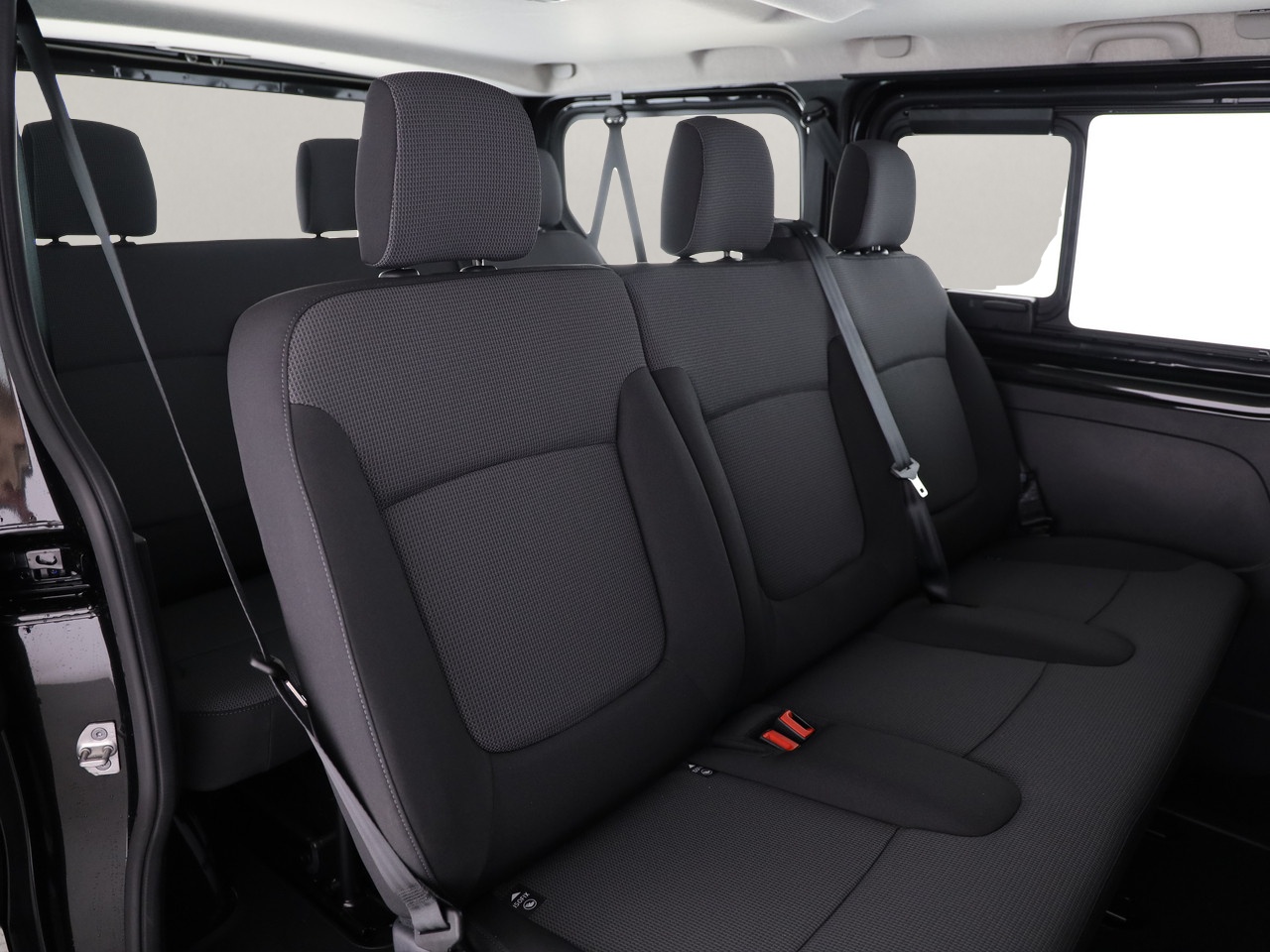 NISSAN Primastar Kombi 2.8 t L1 H1 2.0 dCi 170 N-Connecta 9P-image-7