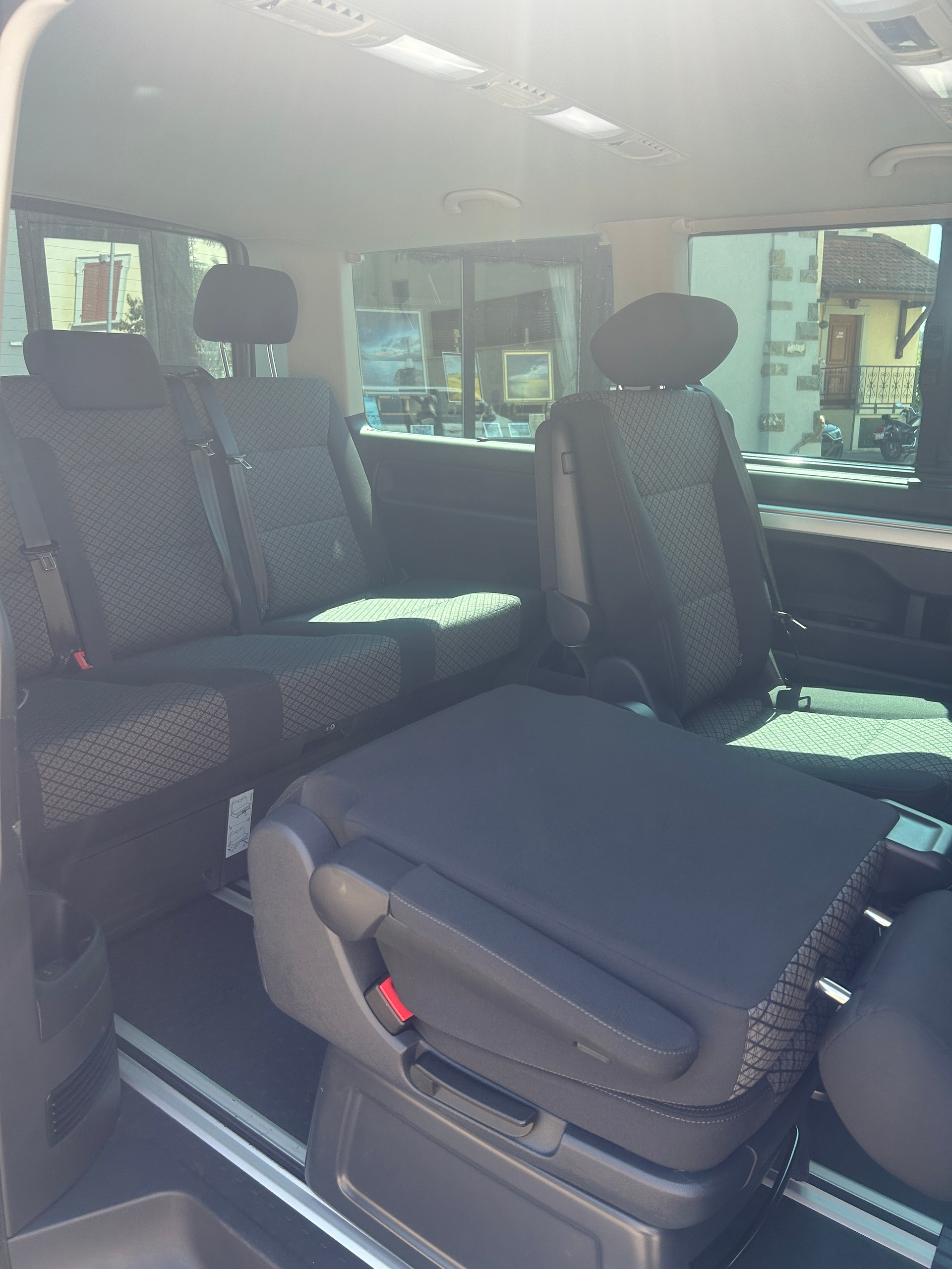 VW 2.0 TDI 150 Trendline Liberty-image-3