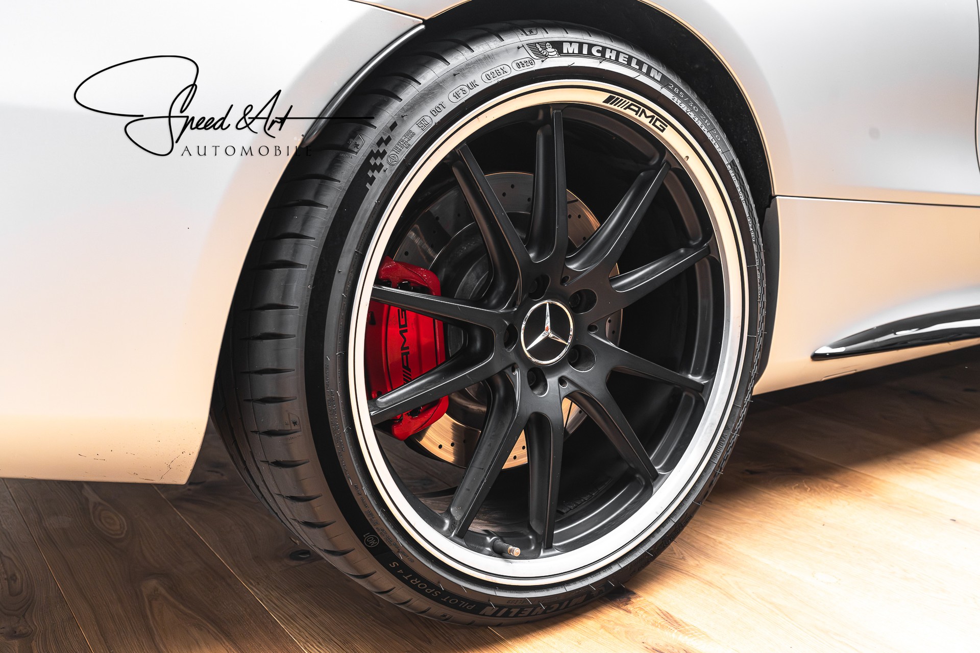 MERCEDES-BENZ C 63 S AMG Edition 1 Speedshift | OHNE OPF | CARBON | MAGNO SILBER-image-12