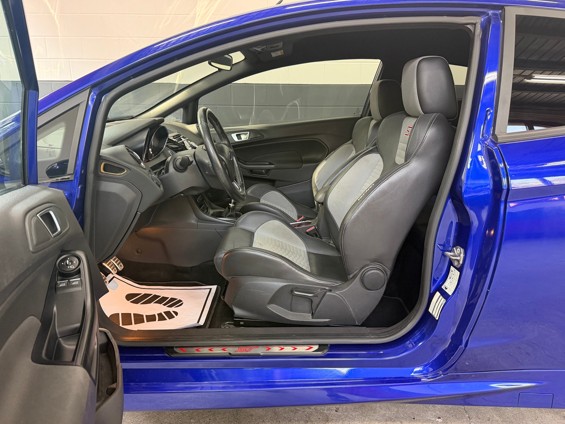 FORD Fiesta 1.6 SCTi ST-2 //NEU AB MFK!-image-8