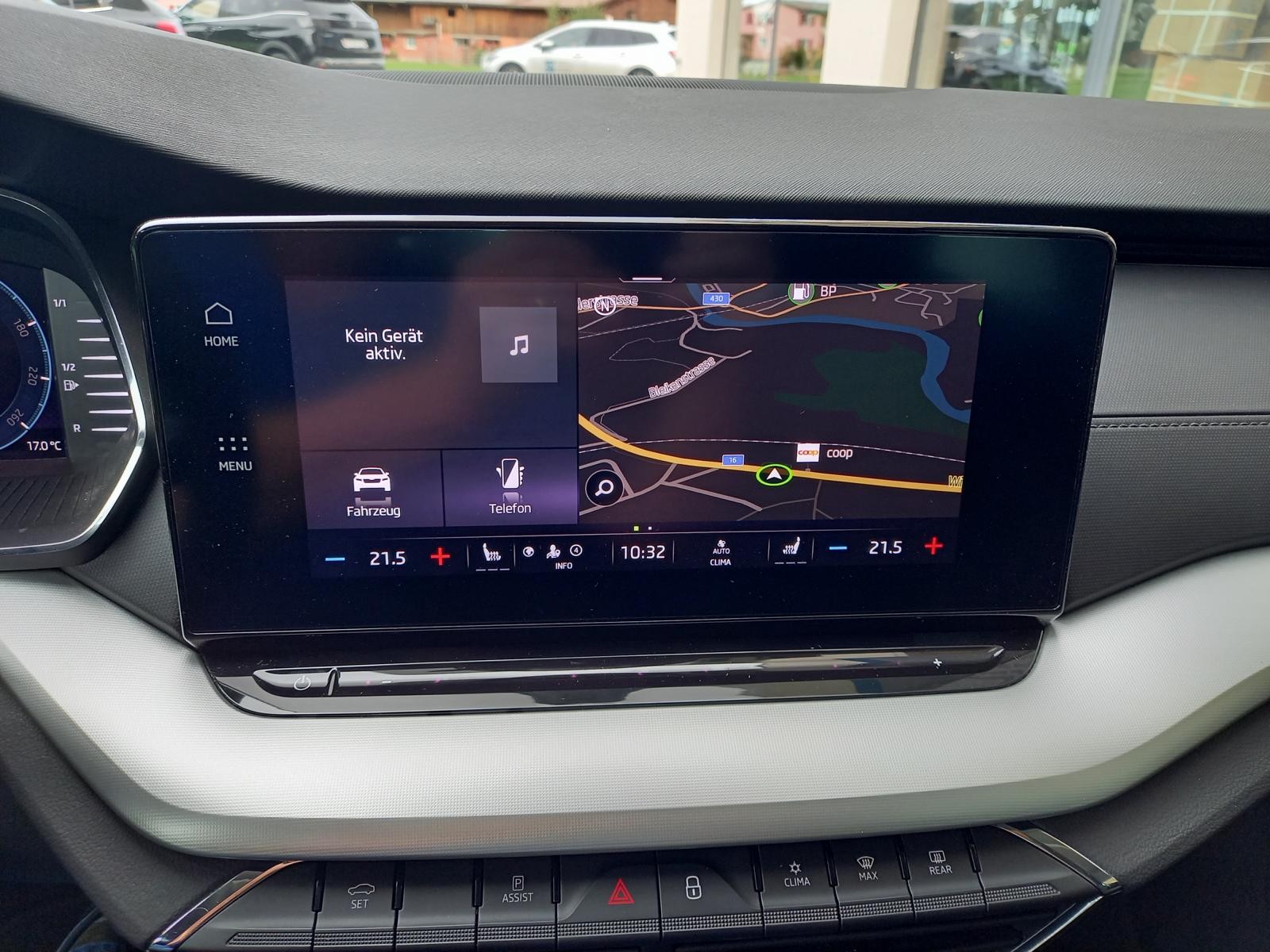 SKODA Octavia Combi 2.0 TDI DSG Ambition 4x4-image-7