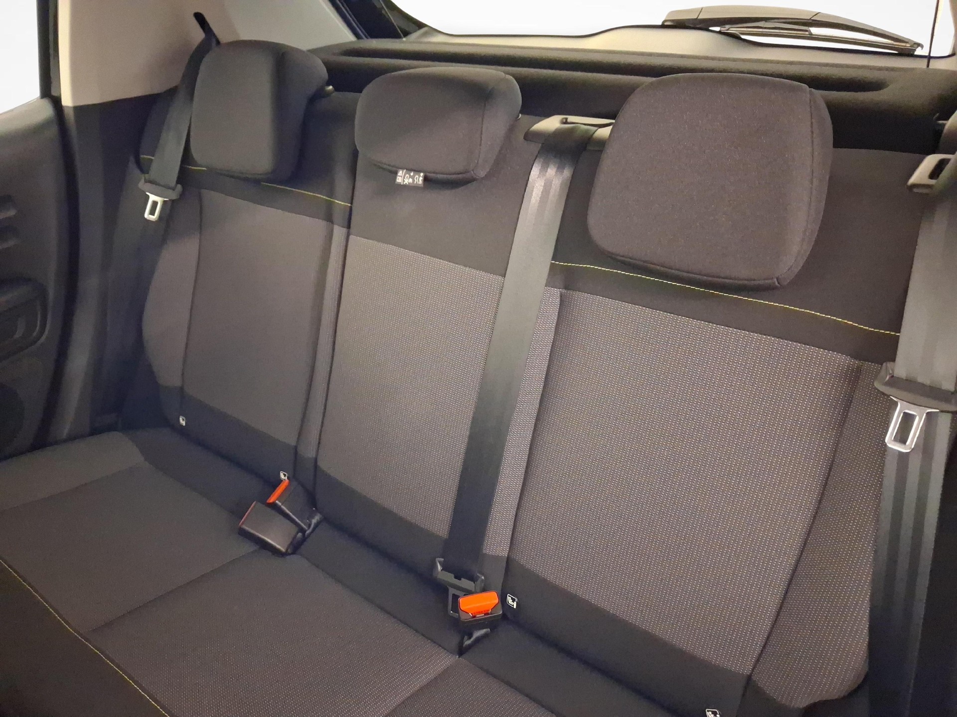 CITROEN C3 1.2 PureTech Swiss Edition-image-10