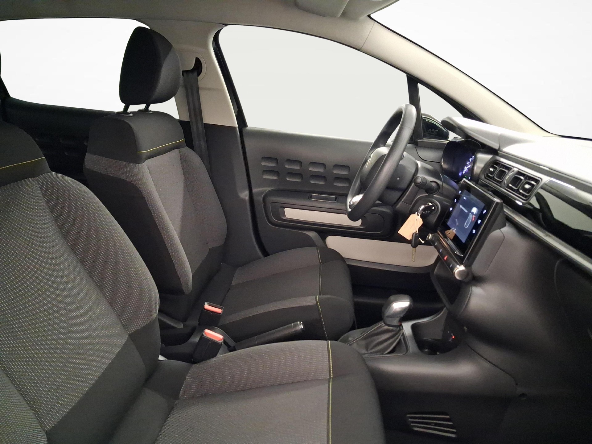 CITROEN C3 1.2 PureTech Swiss Edition-image-9