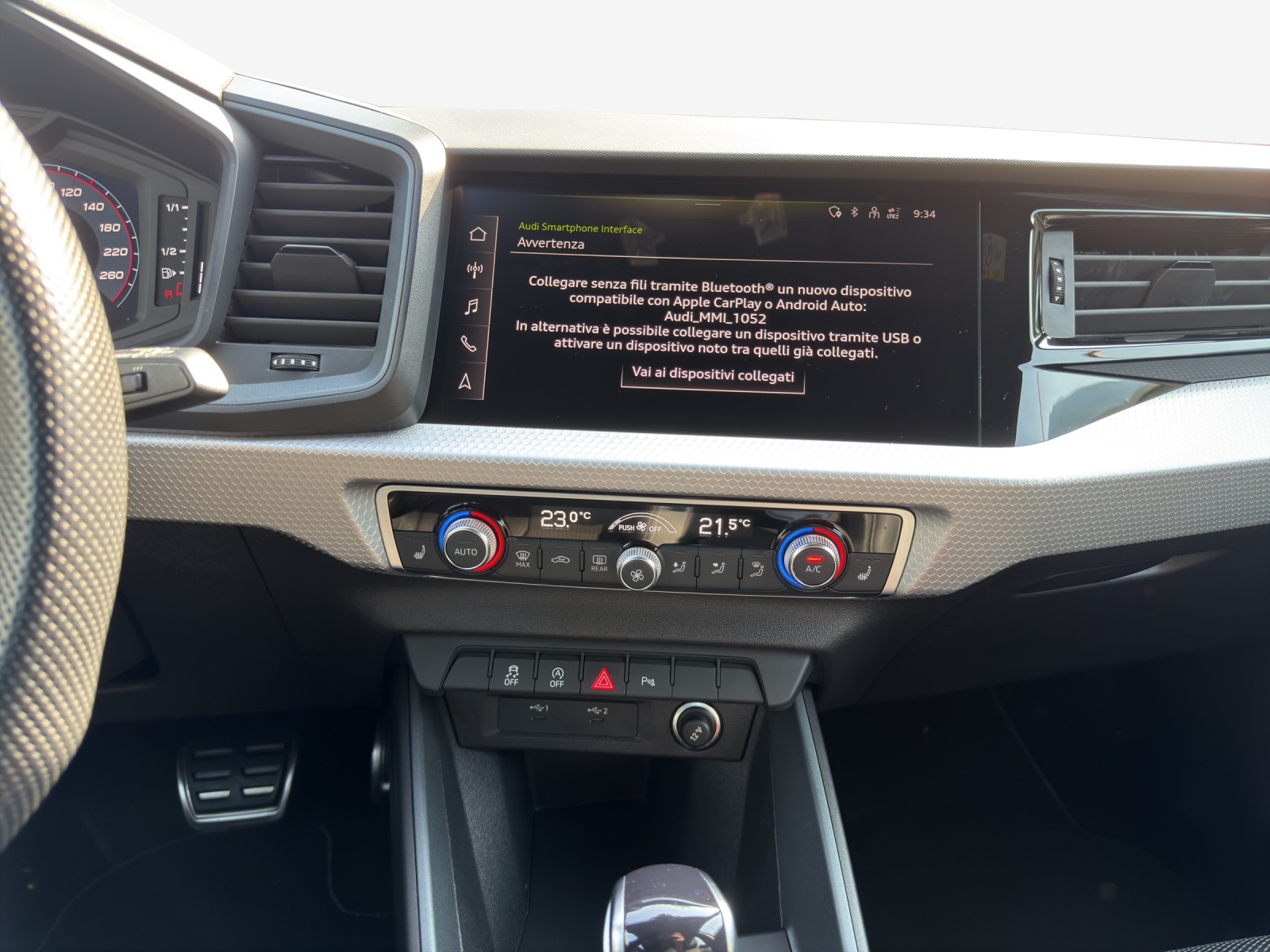 AUDI A1 Sportback 30 TFSI S Line Attraction S-tronic-image-10